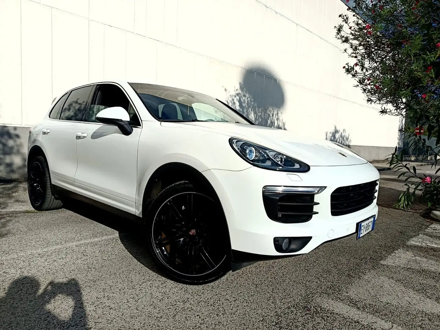 Porsche Cayenne II 3.0 DIESEL tiptronic Unipro km certificati Bianco - 1