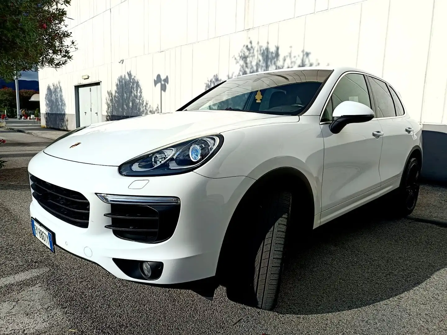 Porsche Cayenne II 3.0 DIESEL tiptronic Unipro km certificati Bianco - 2