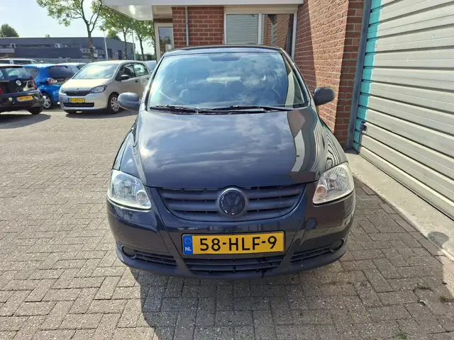 Volkswagen Fox view 14