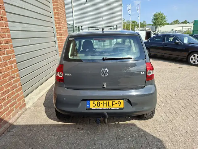 Volkswagen Fox view 7