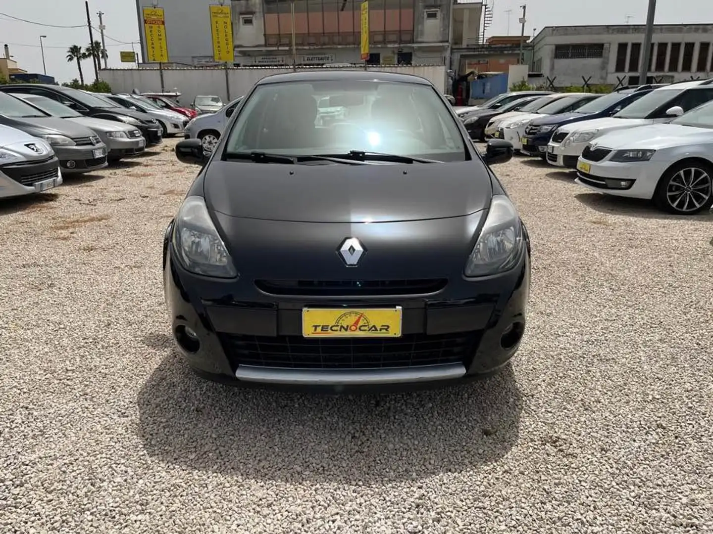 Renault Clio Clio III 5p 1.2 16v Yahoo Gpl Nero - 1