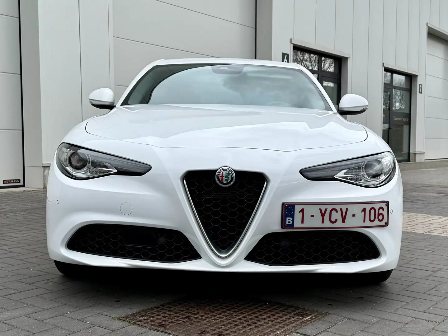 Alfa Romeo Giulia Giulia 2.0 Turbo 16V AT8 Super Wit - 2
