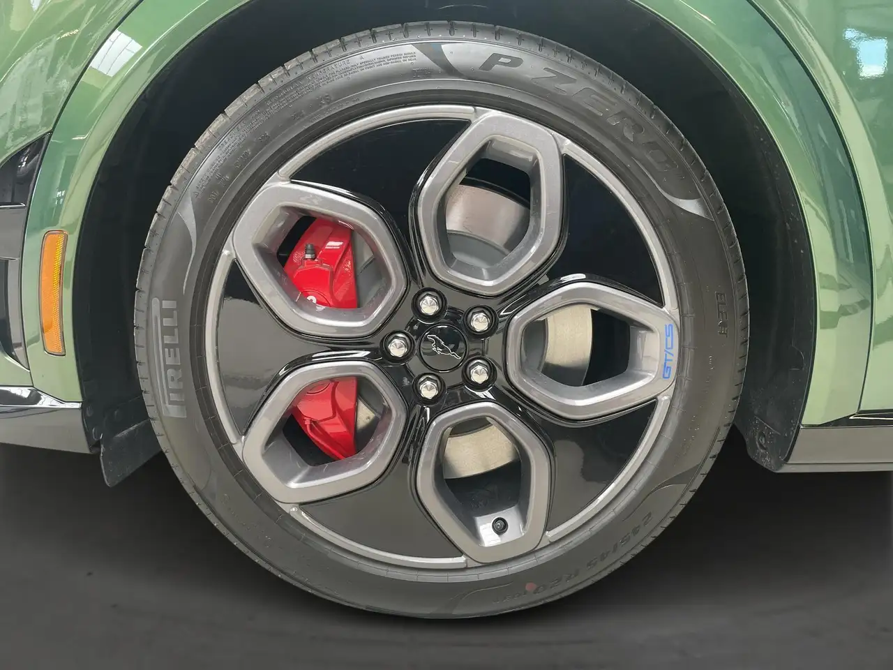 Ford Mustang Mach-E 2026