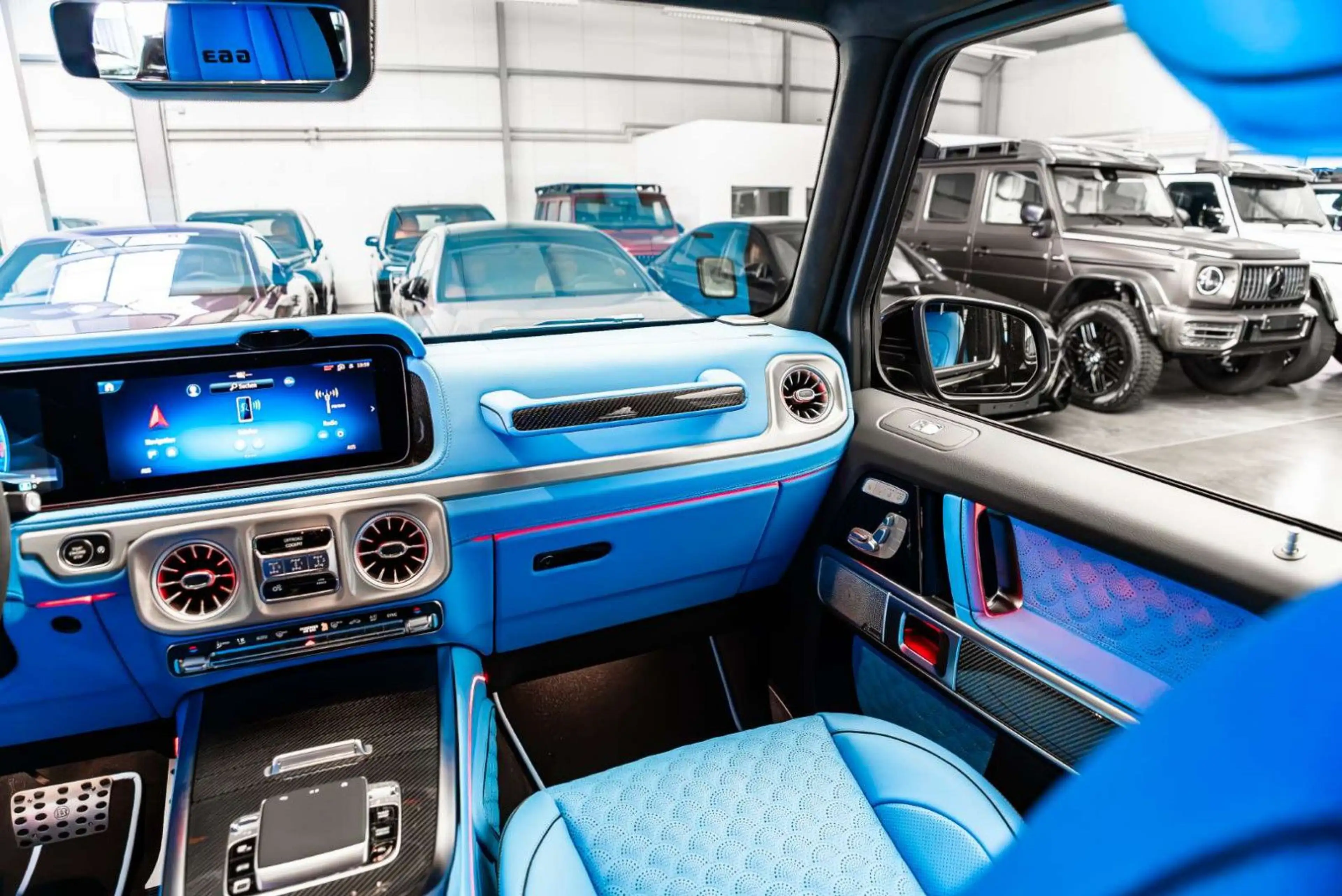 Mercedes-Benz G 63 AMG / BRABUS /Shooting Star/ Sky Blue/ 2027 — photo 9