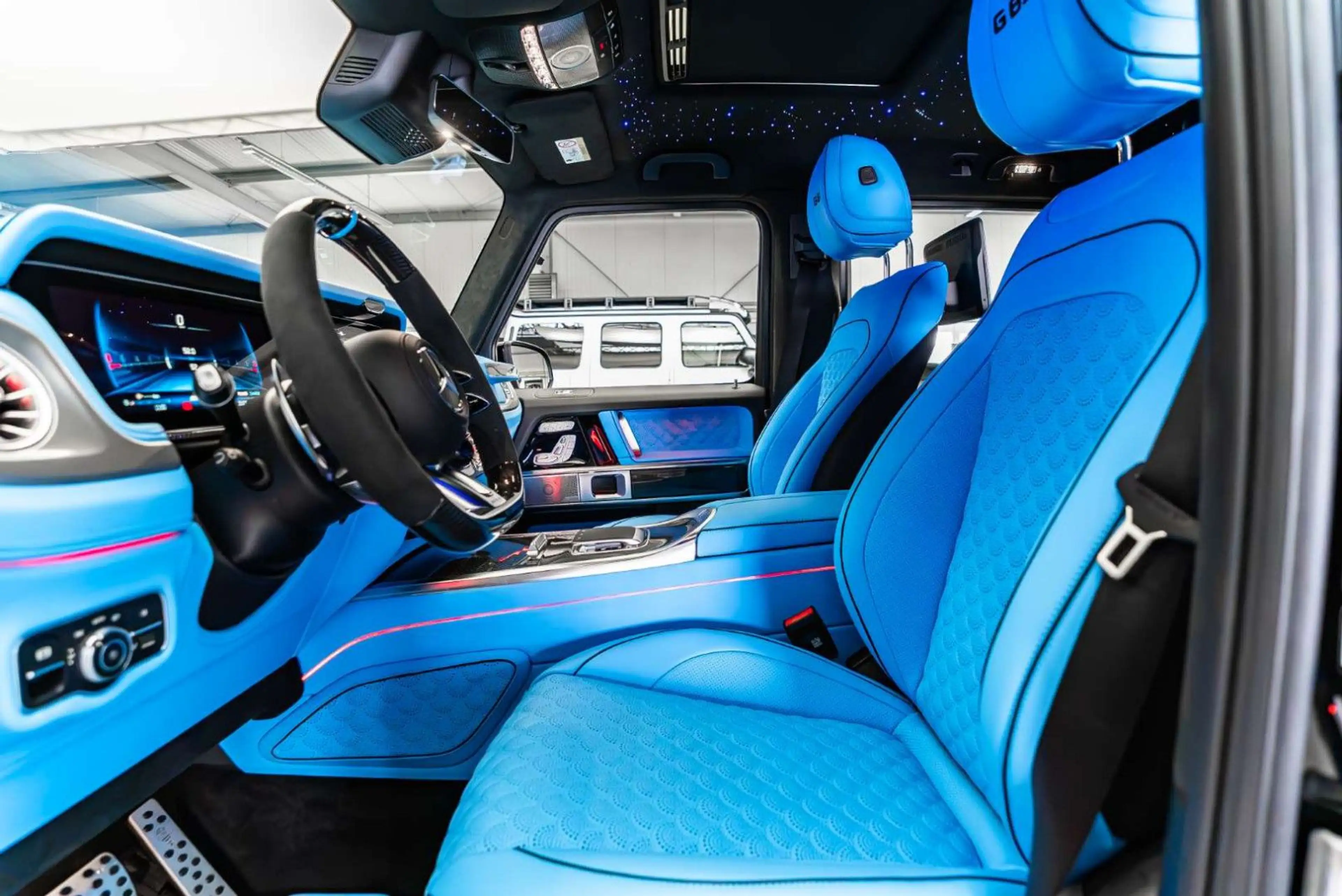 Mercedes-Benz G 63 AMG / BRABUS /Shooting Star/ Sky Blue/ 2027 — photo 4