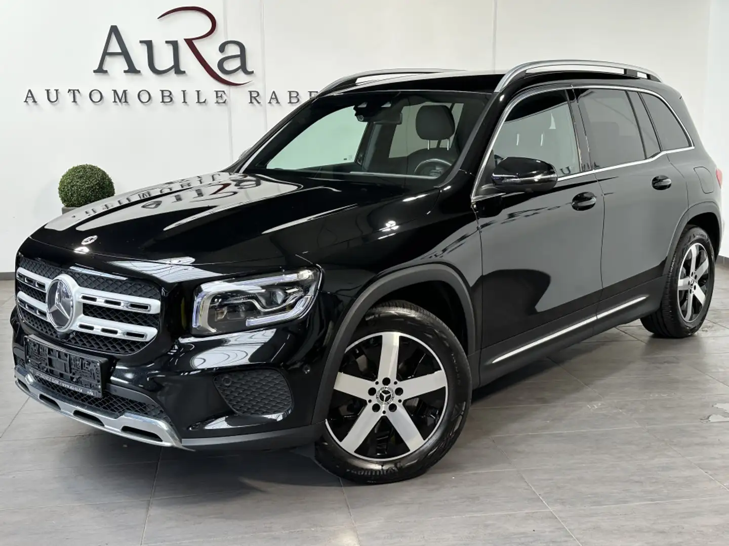 Mercedes-Benz GLB 200 Progr. NAV+LED+AHK+WIDE+BURMESTER+360° Schwarz - 1