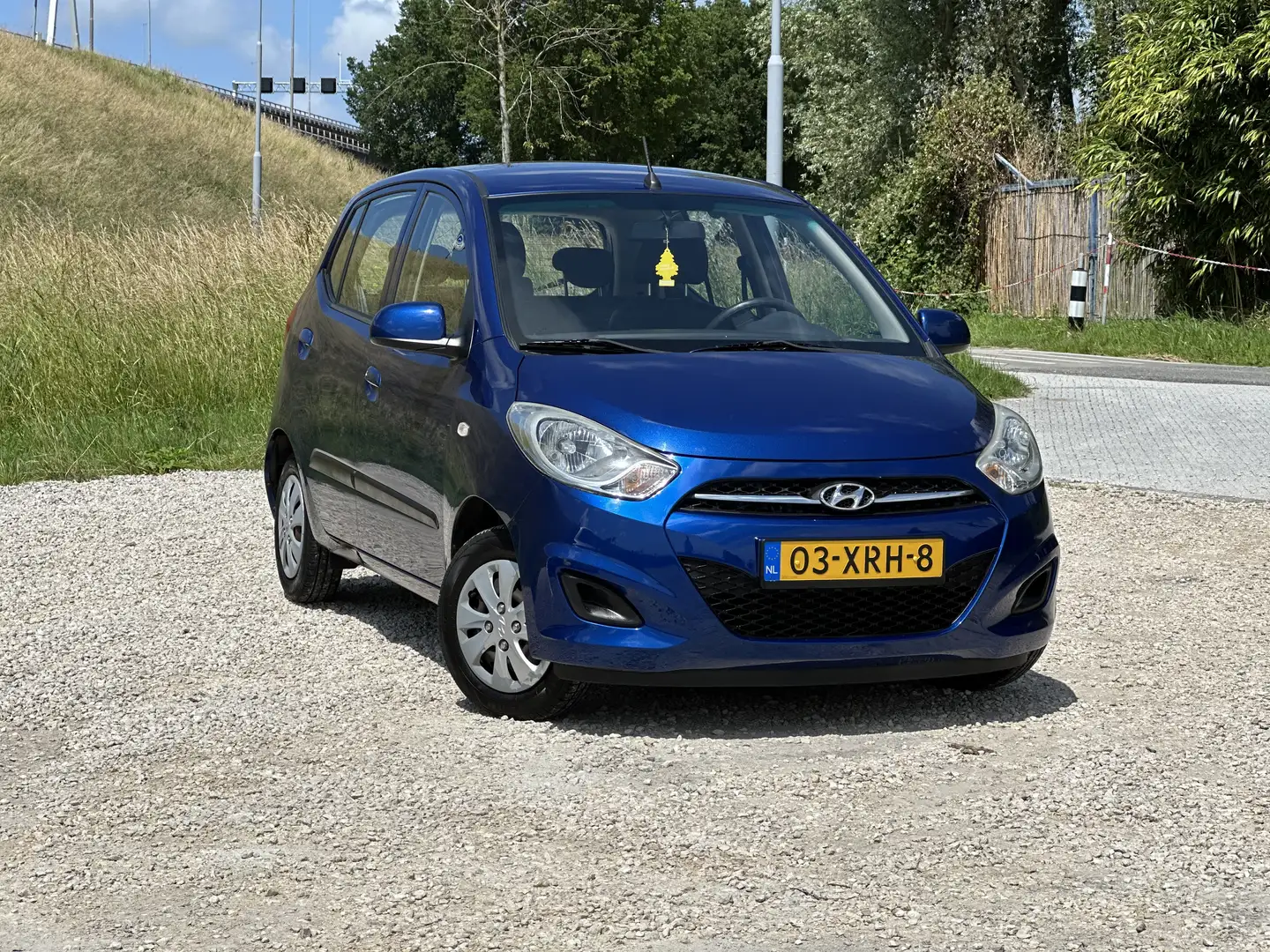 Hyundai i10 1.1 i-Drive 1 jaar apk km 123.199NAP✅ Airco Albastru - 1