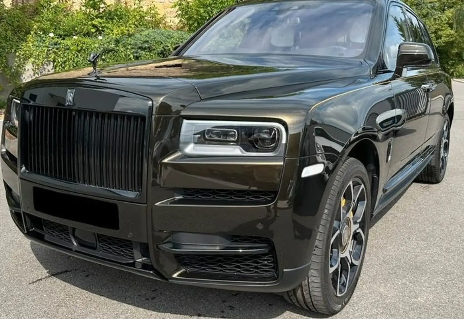 Rolls-Royce Cullinan Verde - 2