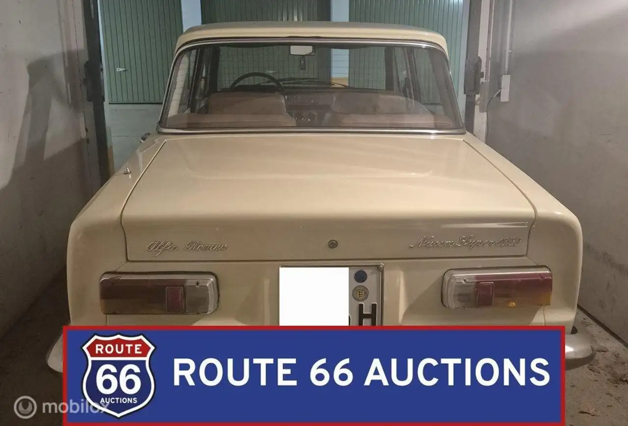 Alfa Romeo Giulia Nuova Super 1300 | Route 66 Auctions, foto 6