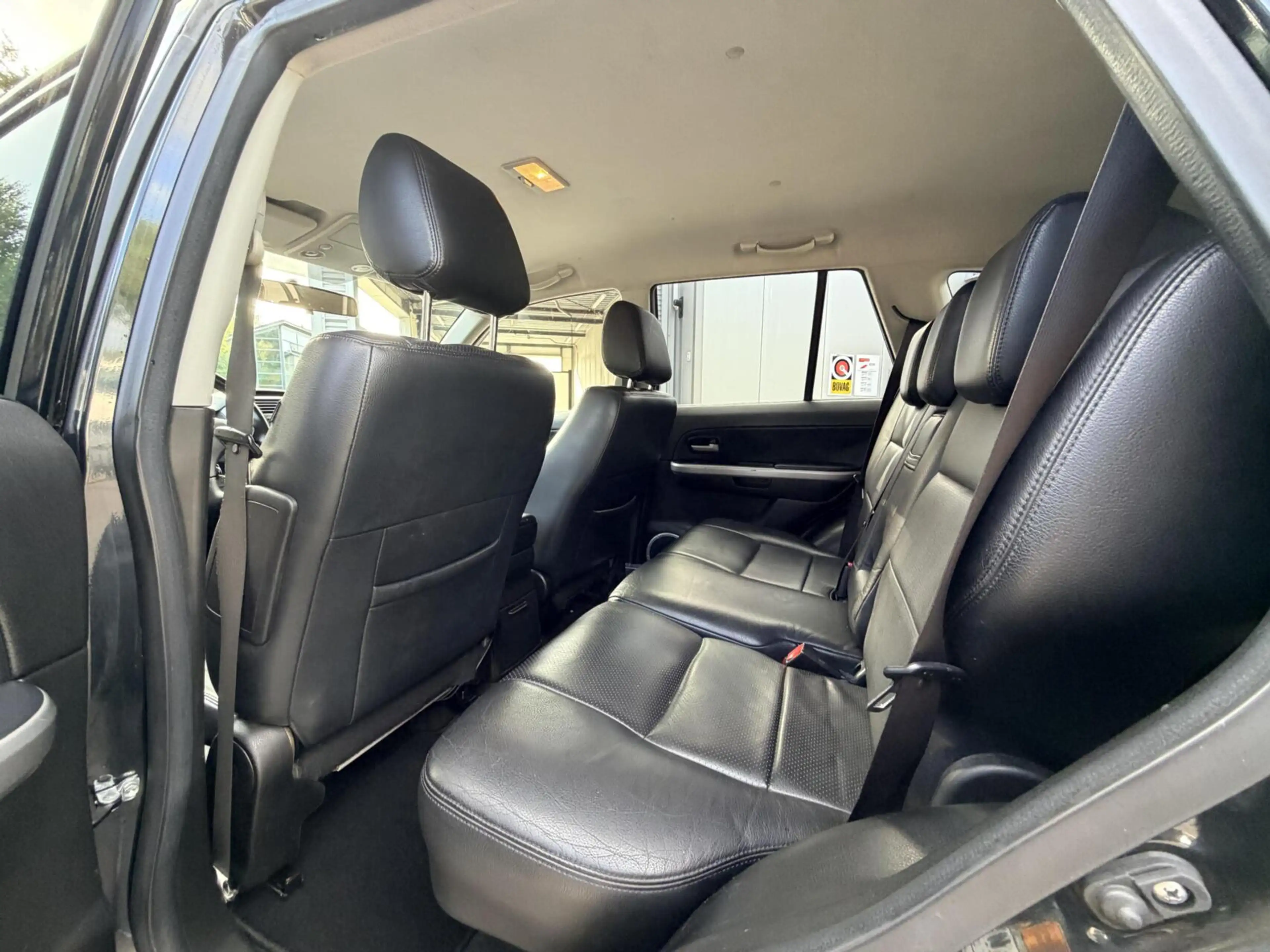 Suzuki Grand Vitara 2.0-16V Shogun | 4x4 | Trekhaak | Airco | N.A.P — photo 13