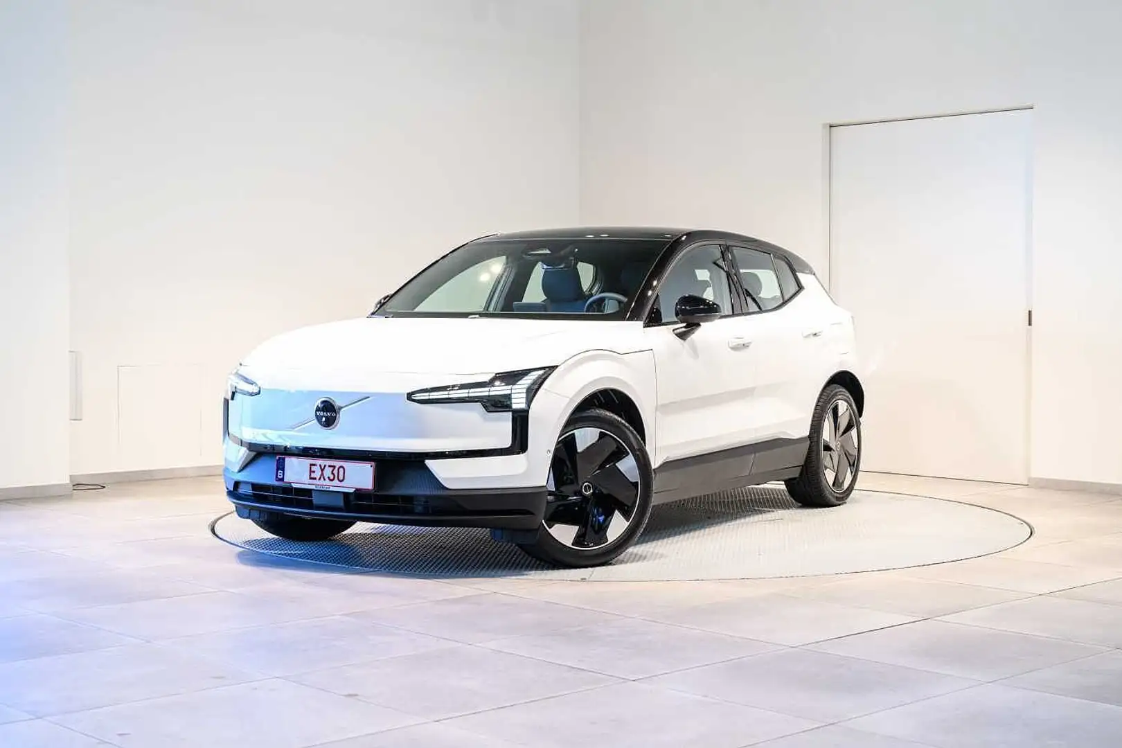 Volvo EX30 Single Motor Extended Range Ultra Blanc - 1