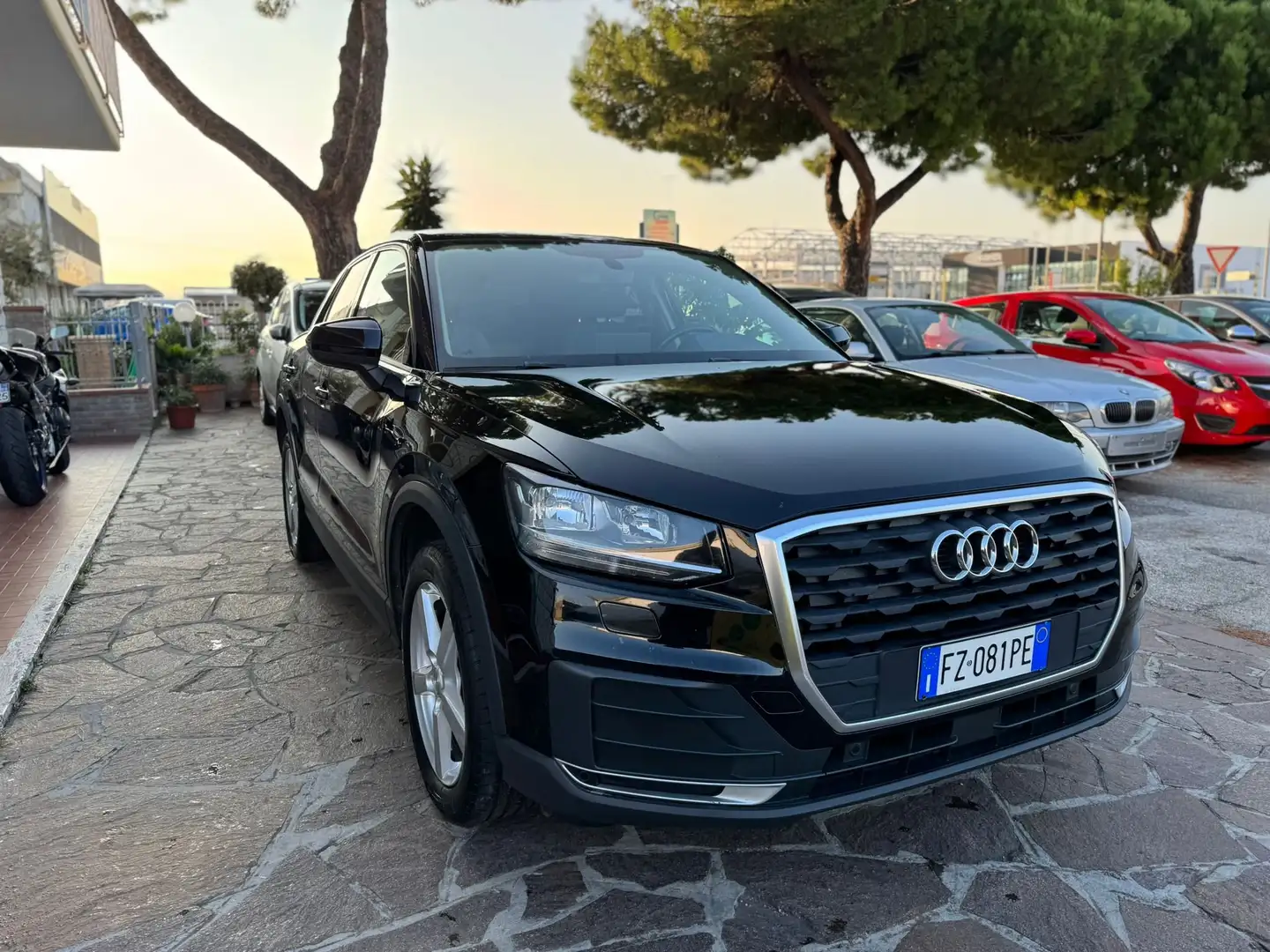 Audi Q2 2017 1.6 tdi Design Negro - 2