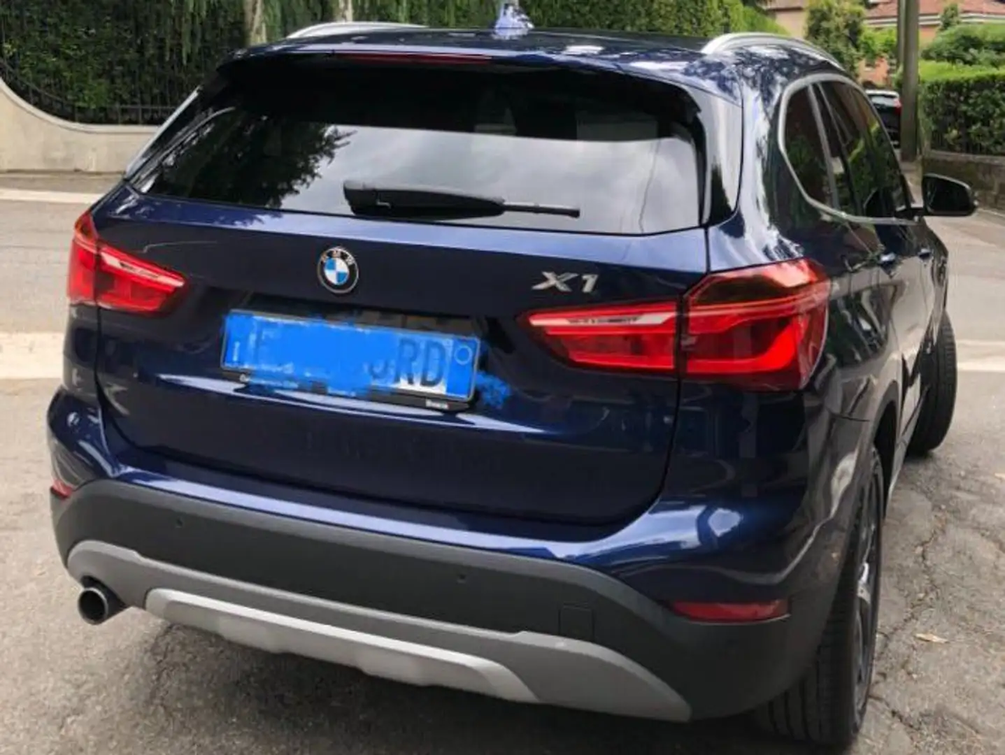 BMW X1 X1 F48 sdrive18d xLine auto Blu/Azzurro - 2