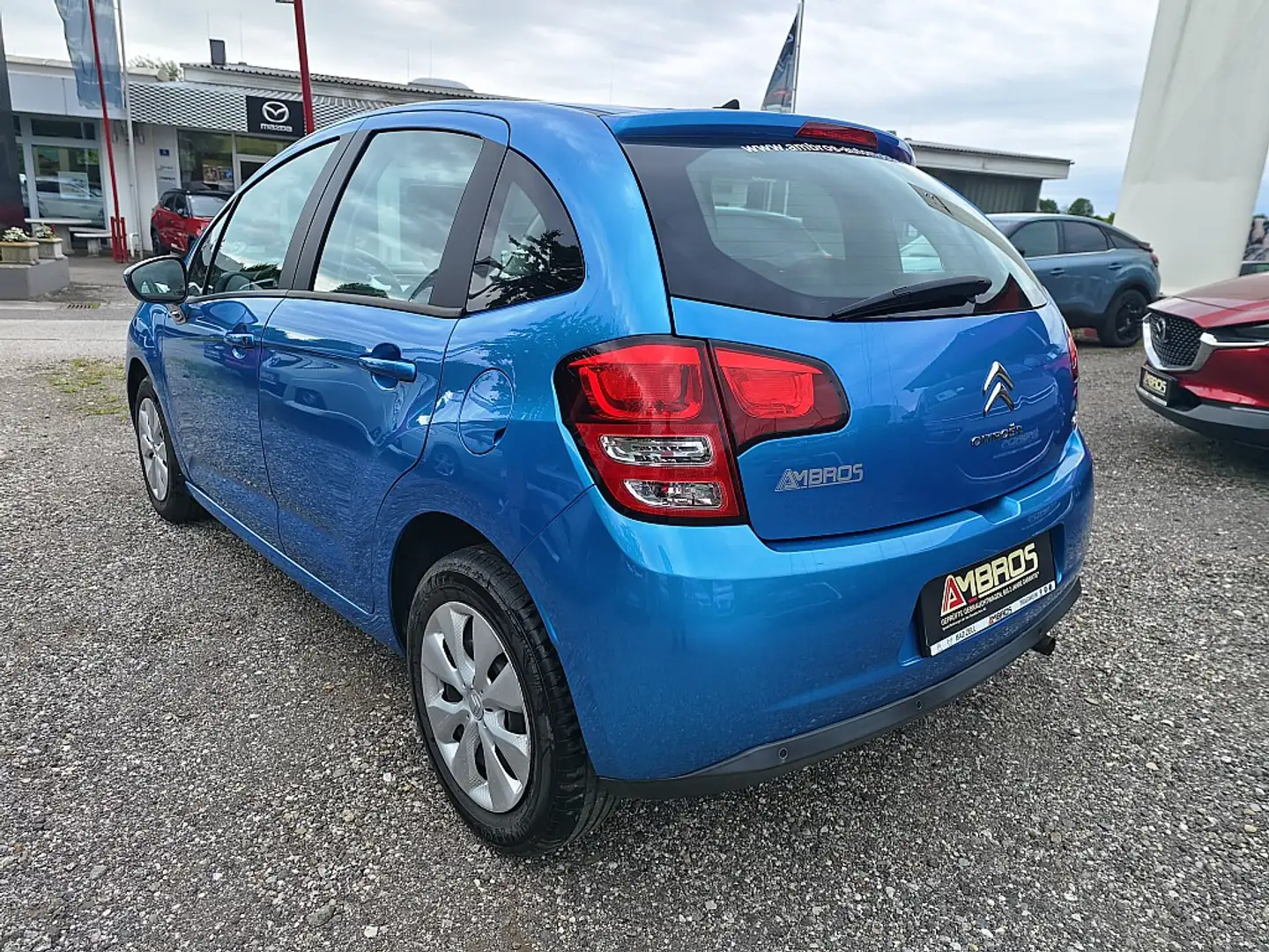 Citroen C3 1,4 HDi Comfort Airdream DPF Blau - 2