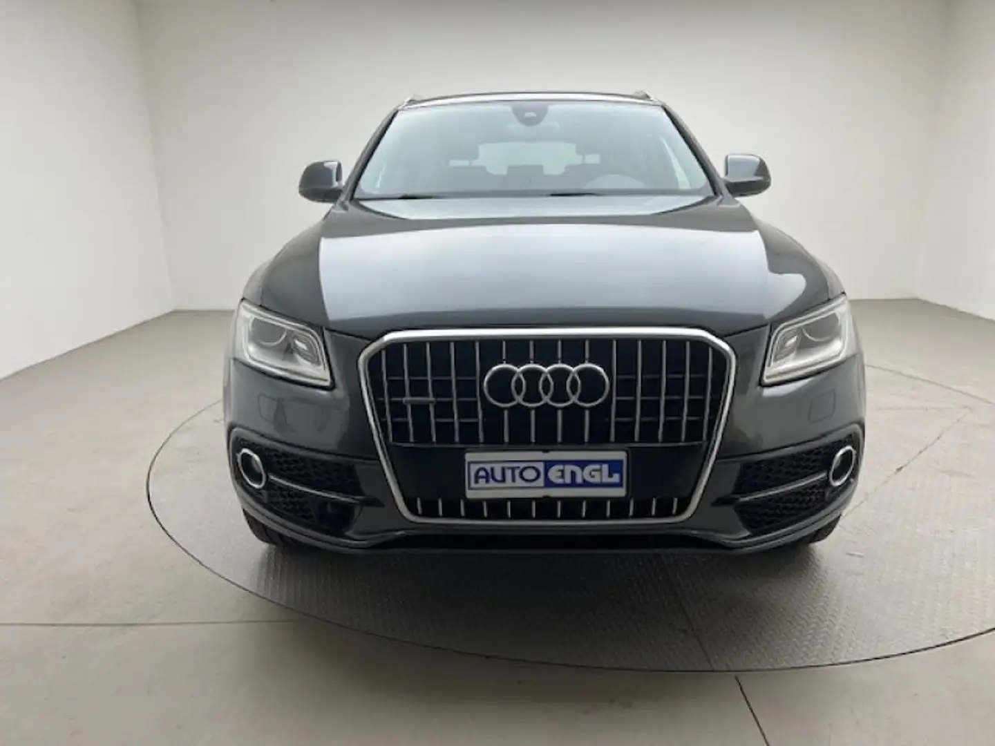 Audi Q5 2.0 TDI 177 PS quattro S tronic S Grigio - 2