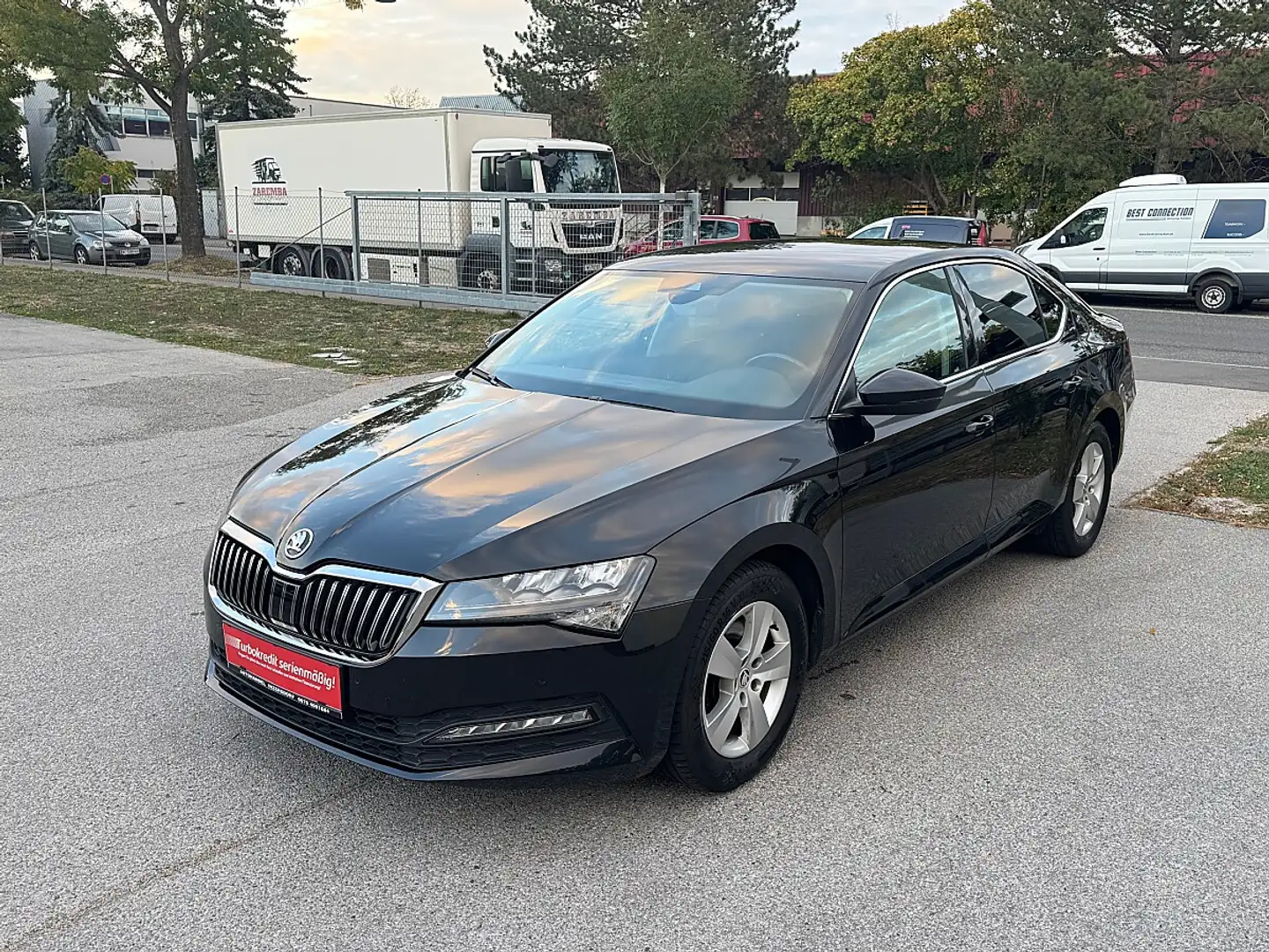 Skoda Superb 2.0 TDI Ambition / VIRTUAL COCKPIT / ACC / LED ... Schwarz - 2