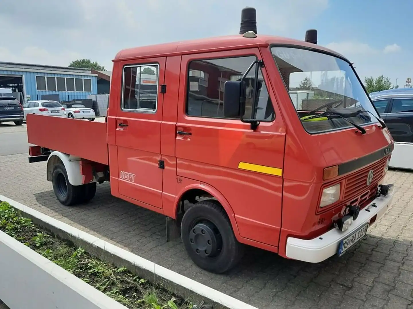 Volkswagen T5 Volkswagen VW LT50 Turbo Diesel Oldtimer Feuerwehr Rood - 2