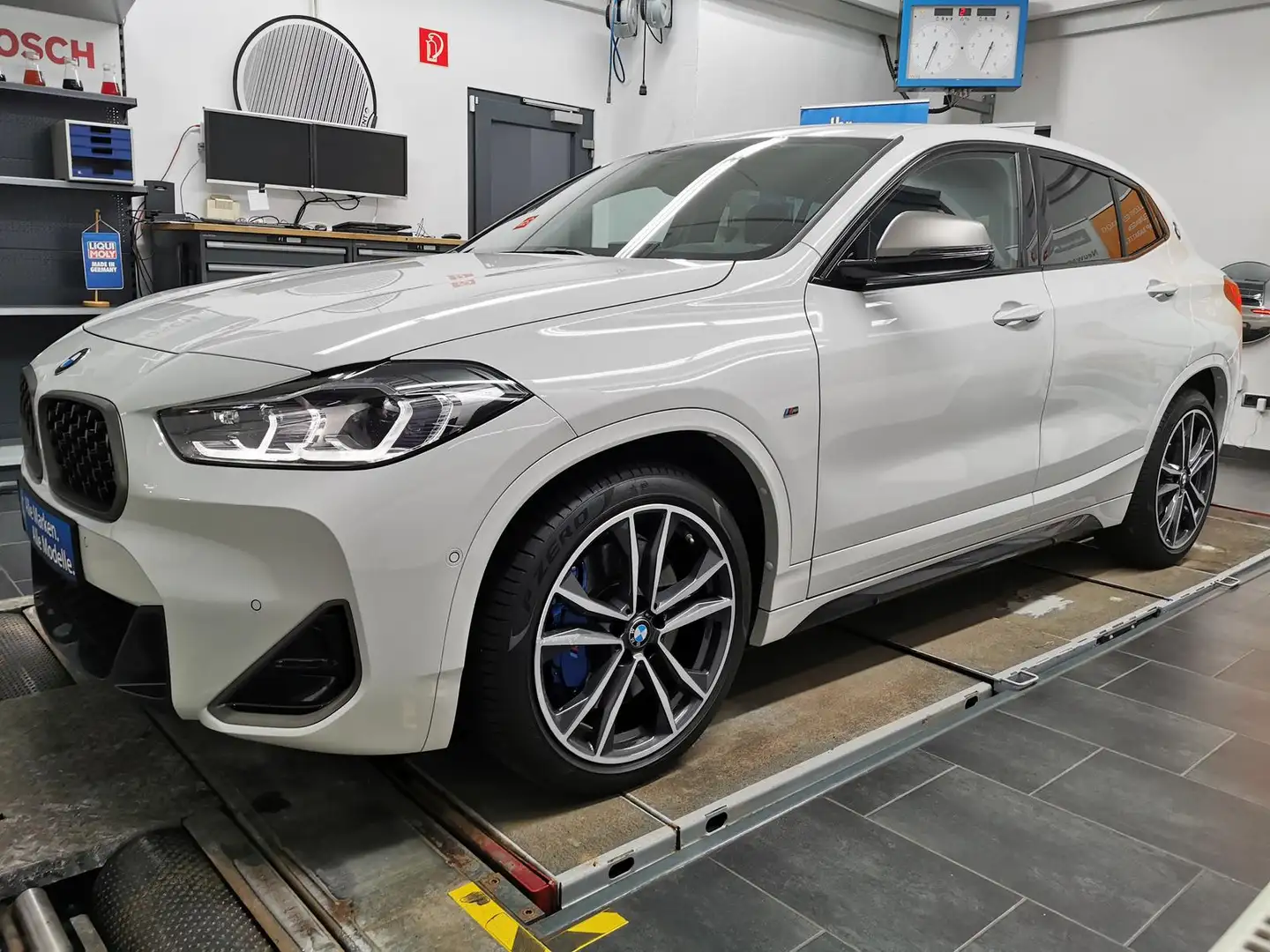 BMW X2 M35i*HUD*NAVI*LED*Park+DriveAss*Business-Pak* Bianco - 2