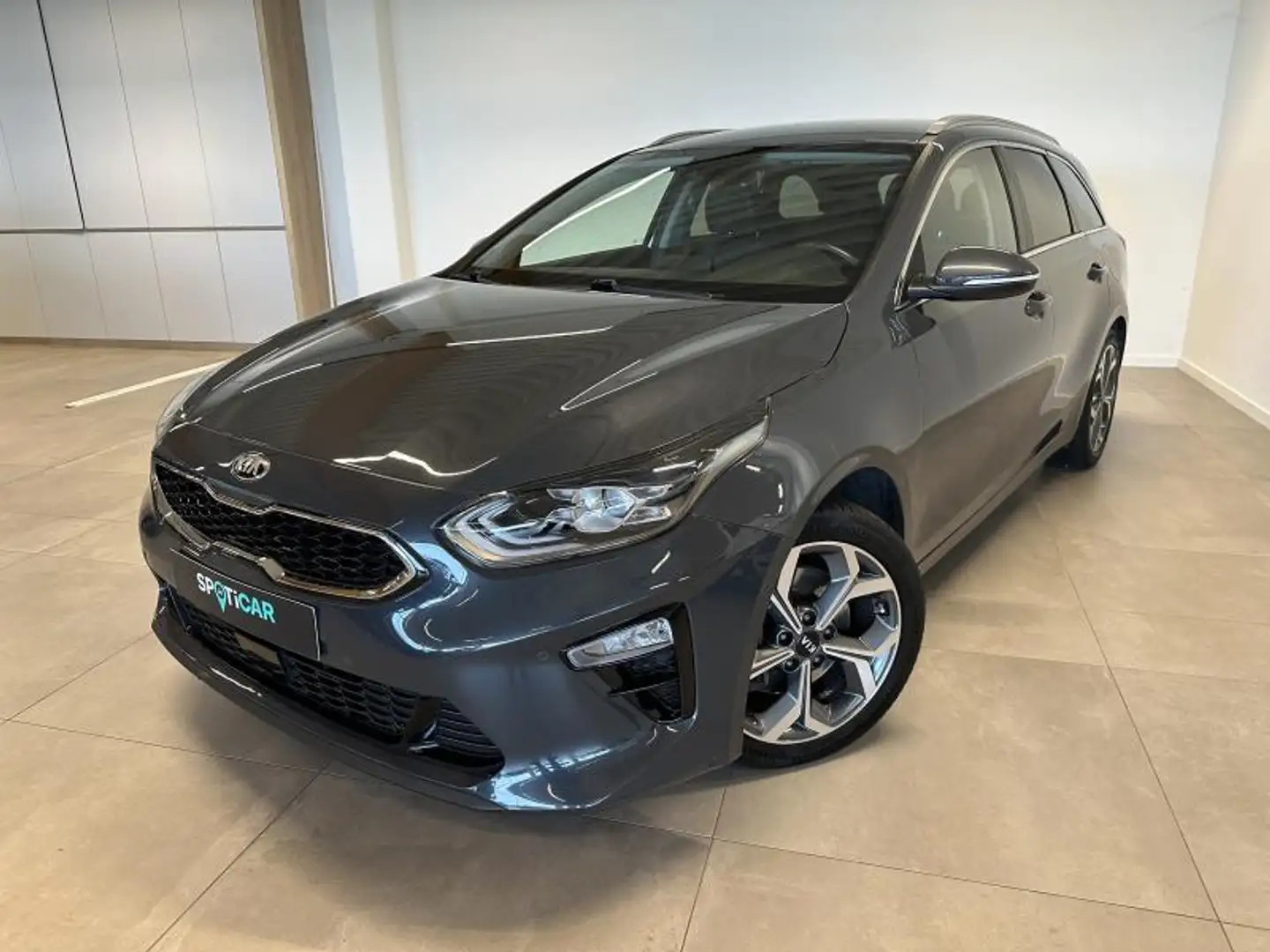 Kia Ceed SW / cee'd SW SW 1.4 T-GDI 140 AUTO Gris - 1