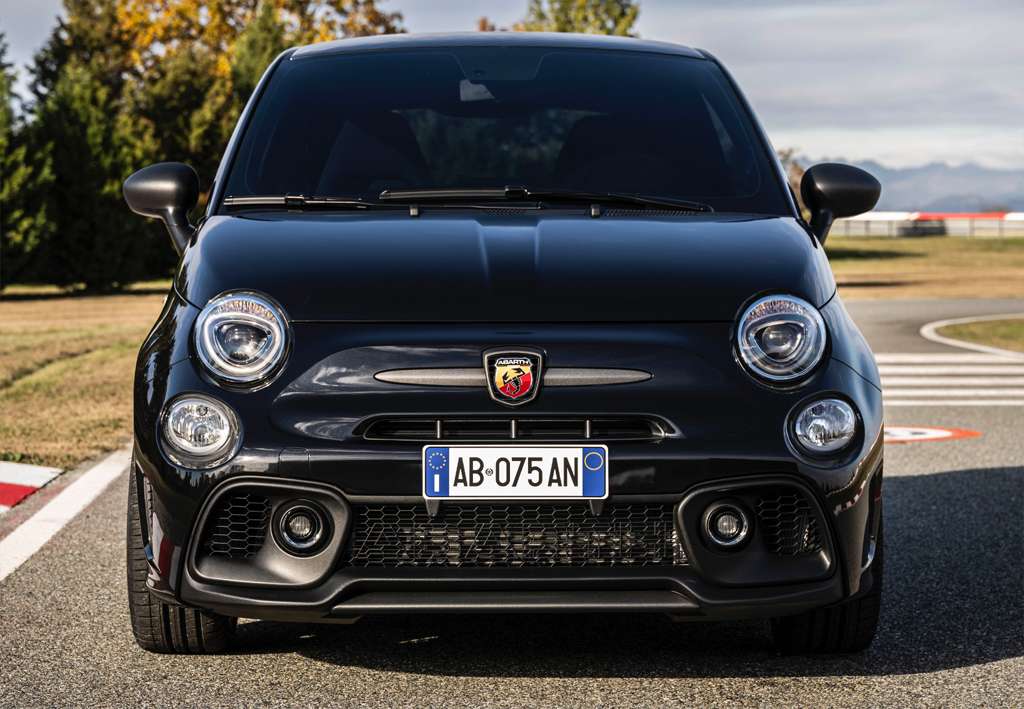 Abarth 695 1.4T JET 75º Anniversario 132KW - foto 1
