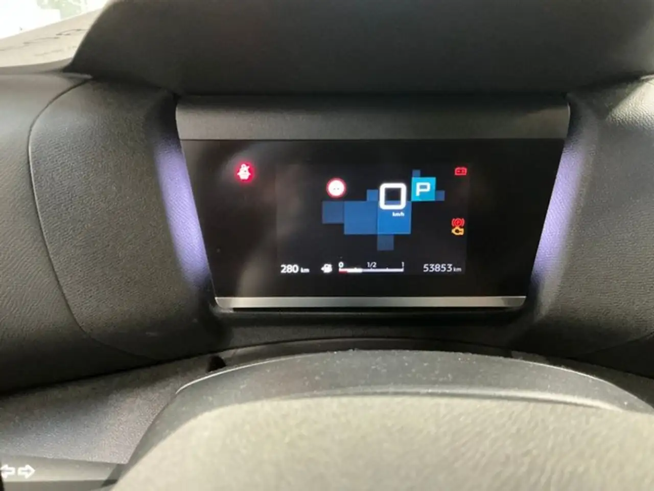 Citroen C4 Feel Pack 1.2 PureTech 130 Kamera Navi App 6