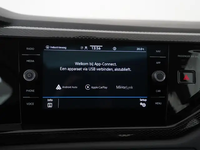 Volkswagen Polo view 18