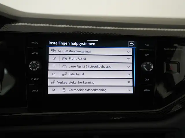 Volkswagen Polo view 21