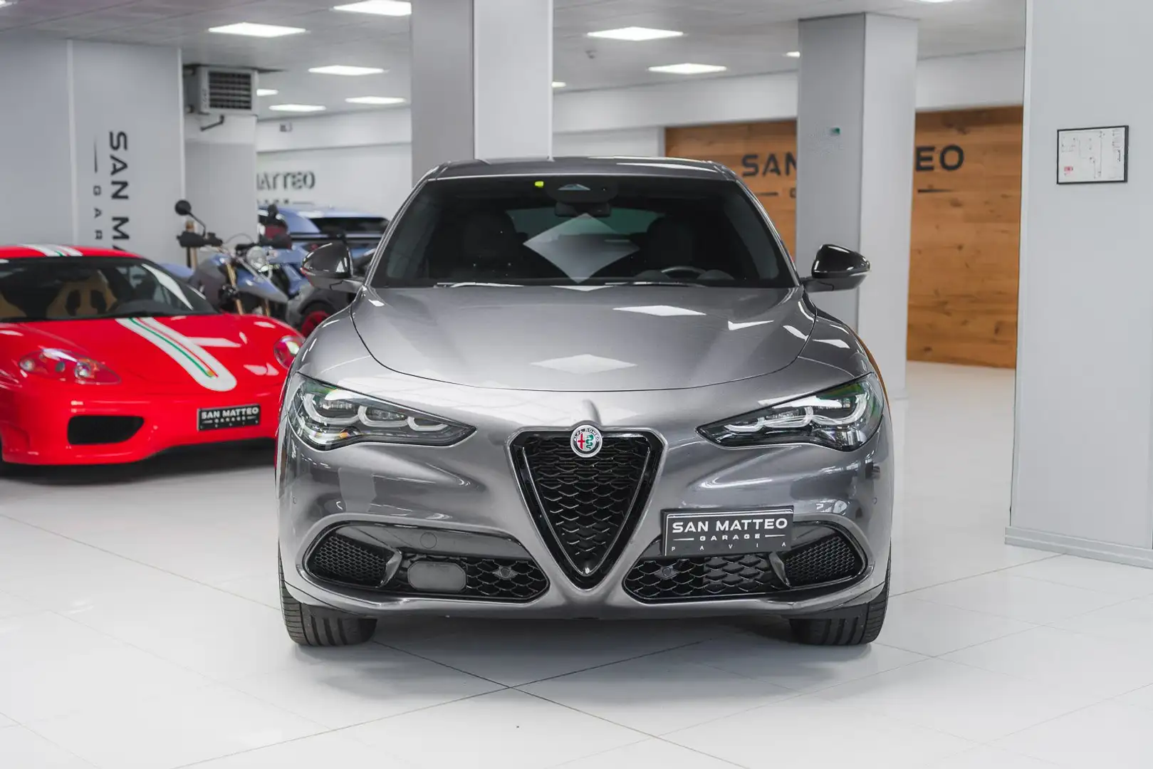 Alfa Romeo Stelvio ALFA ROMEO STELVIO 2.2 TURBO DIESEL - 2