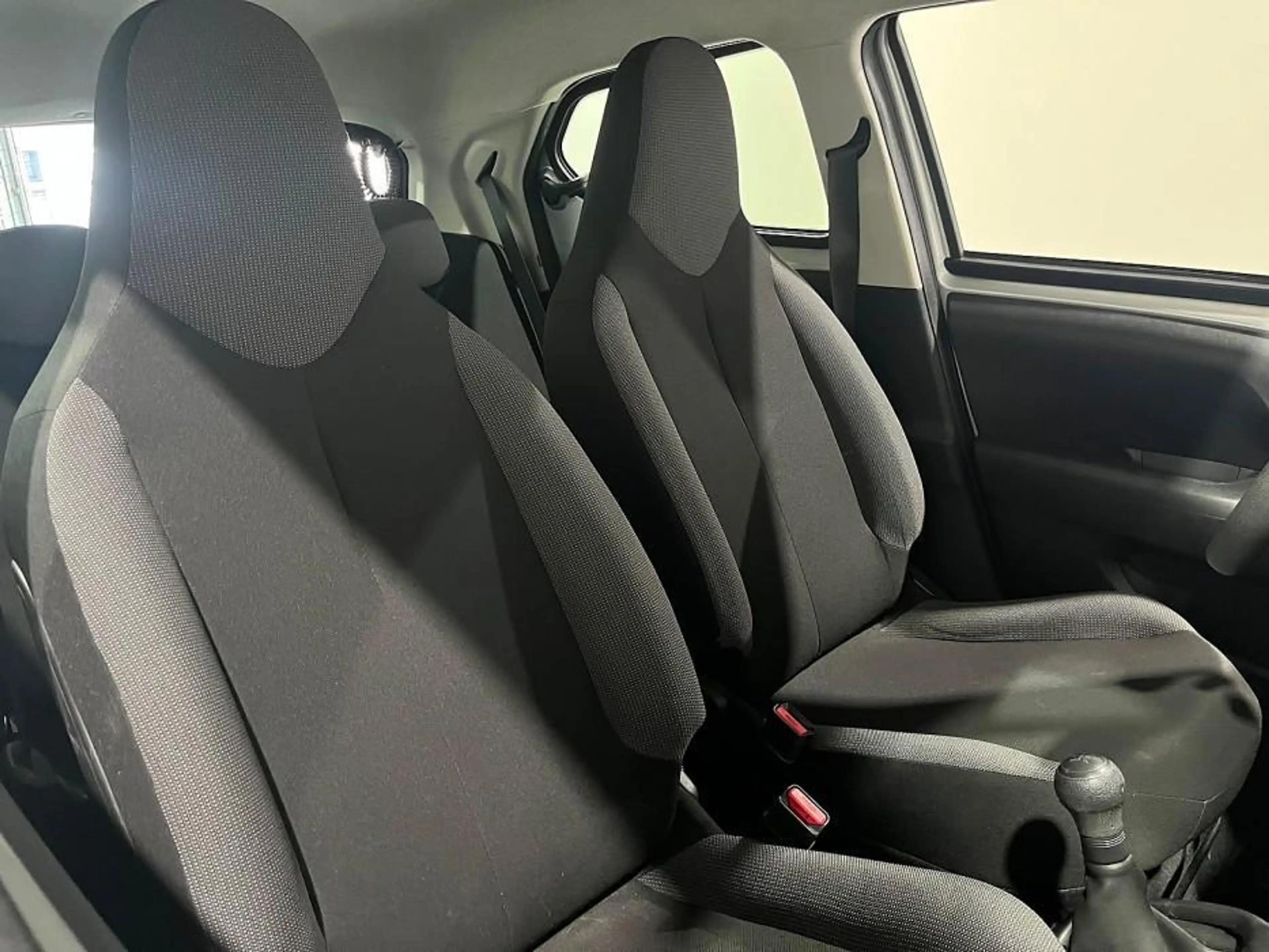 Toyota Aygo 1.0 VVT-i x-fun|Airco|Bluetooth! — photo 4
