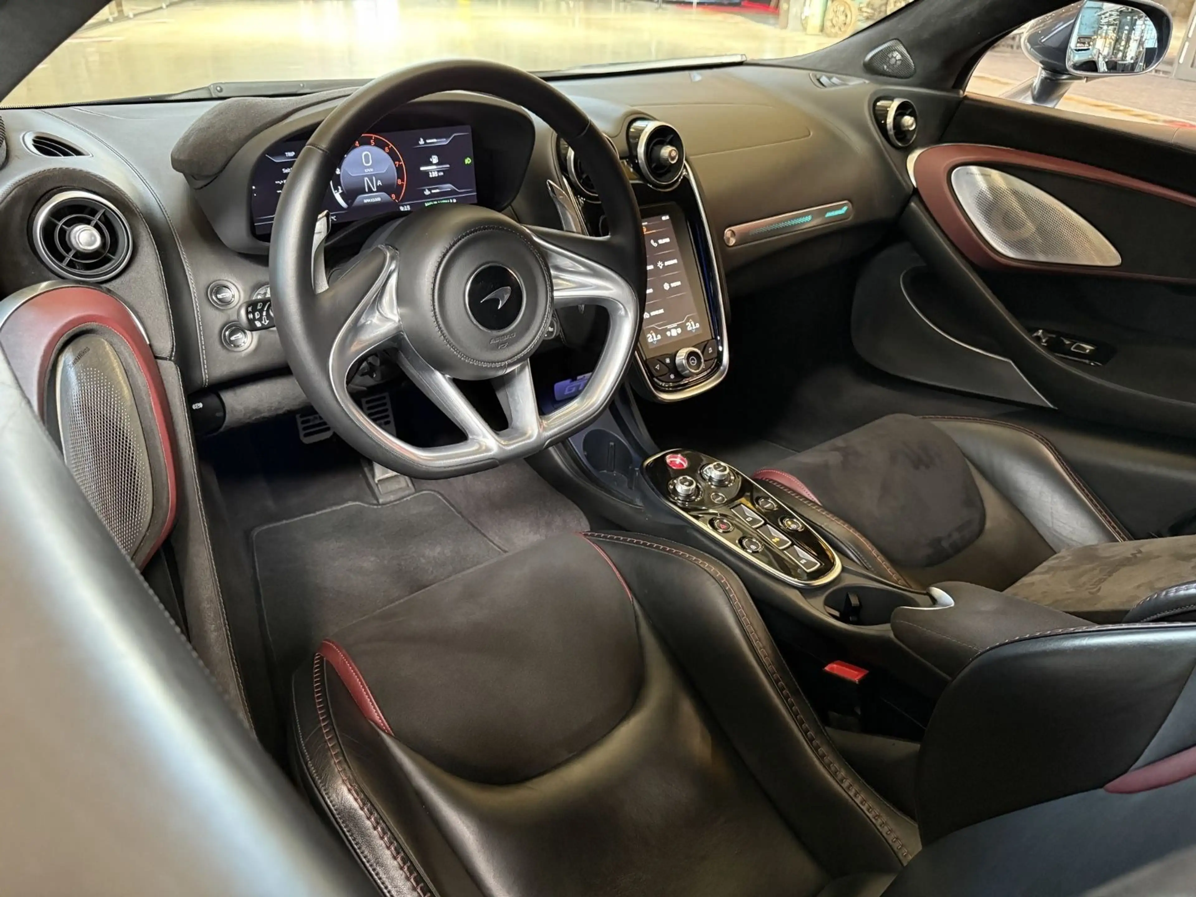 McLaren GT - 1.Hand/LIFT/B&W Sound/MSO/LUXE/Head up — photo 13