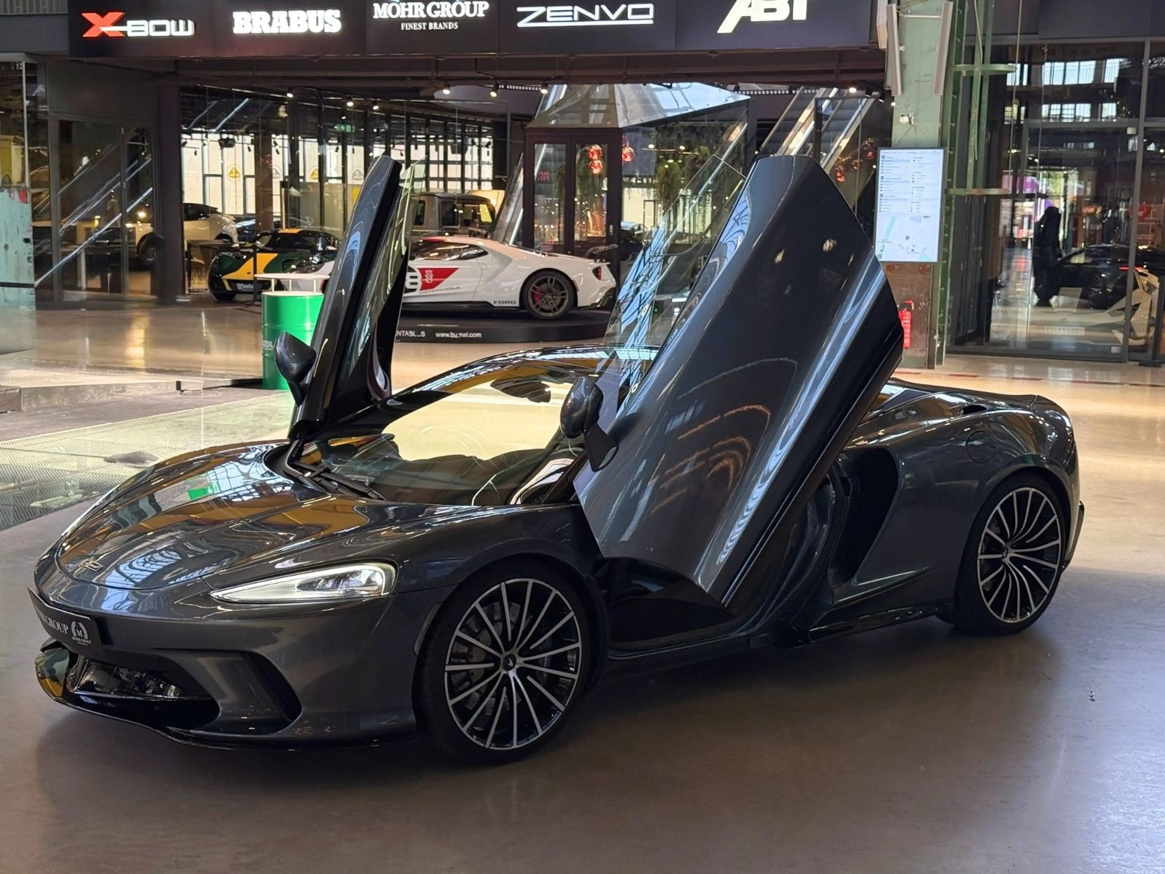 McLaren GT - 1.Hand/LIFT/B&W Sound/MSO/LUXE/Head up — photo 2