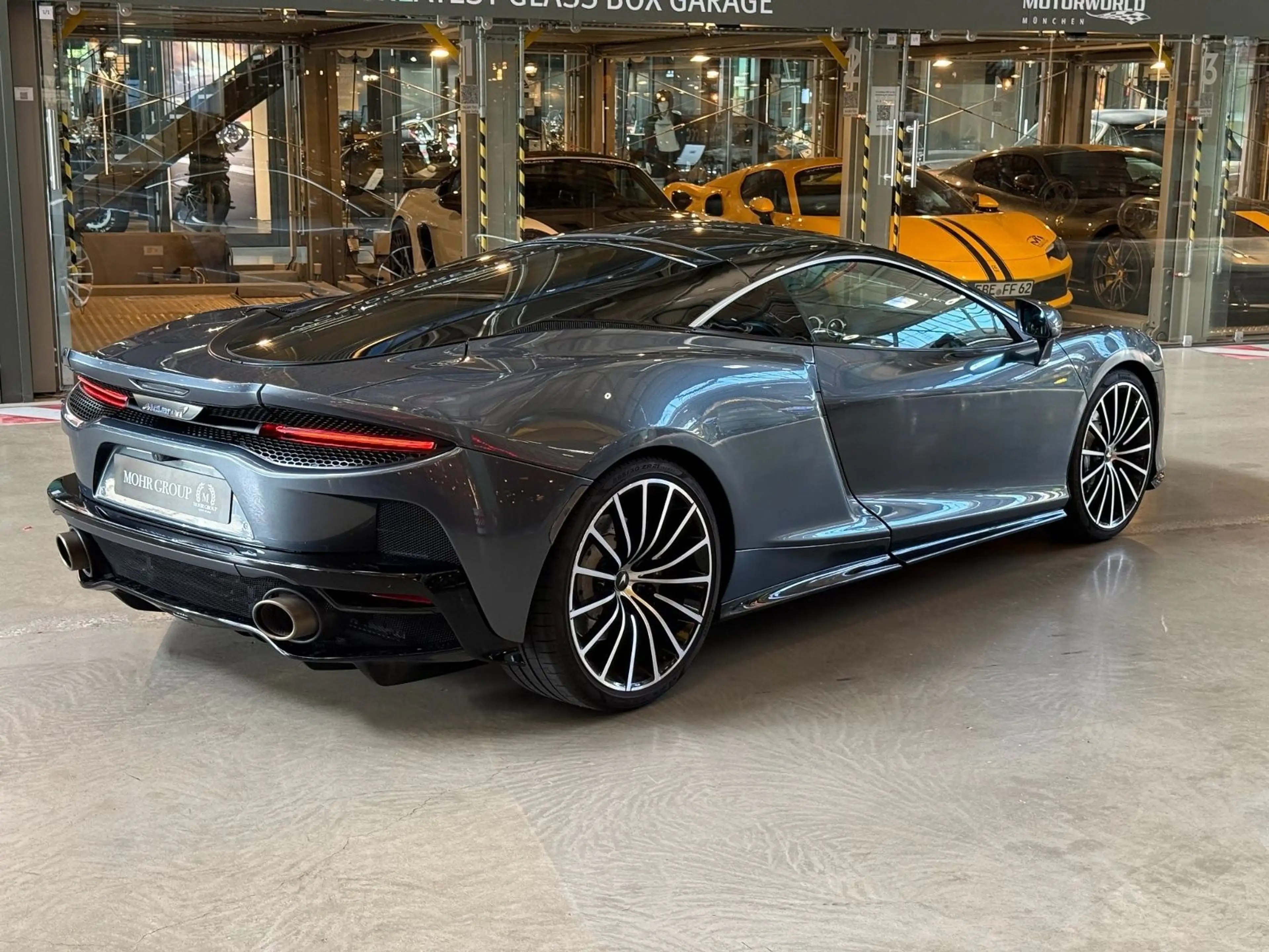 McLaren GT - 1.Hand/LIFT/B&W Sound/MSO/LUXE/Head up — photo 10