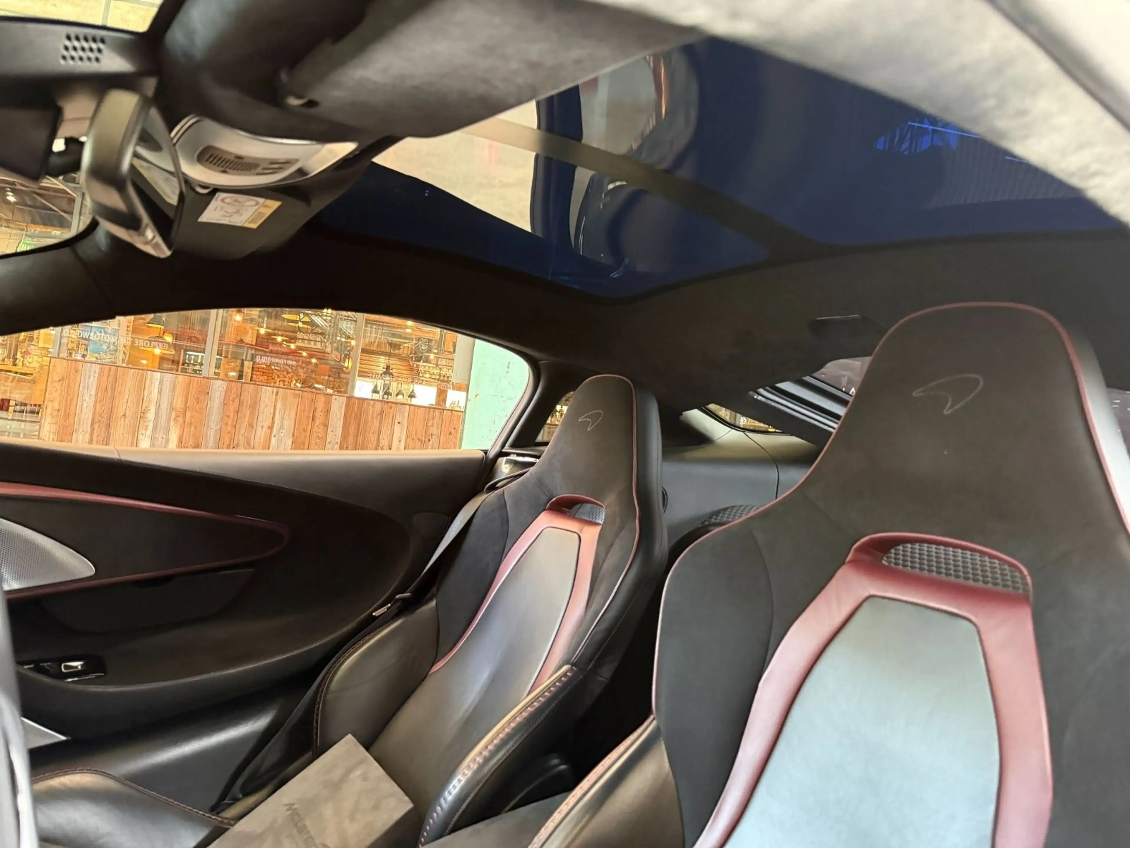 McLaren GT - 1.Hand/LIFT/B&W Sound/MSO/LUXE/Head up — photo 15