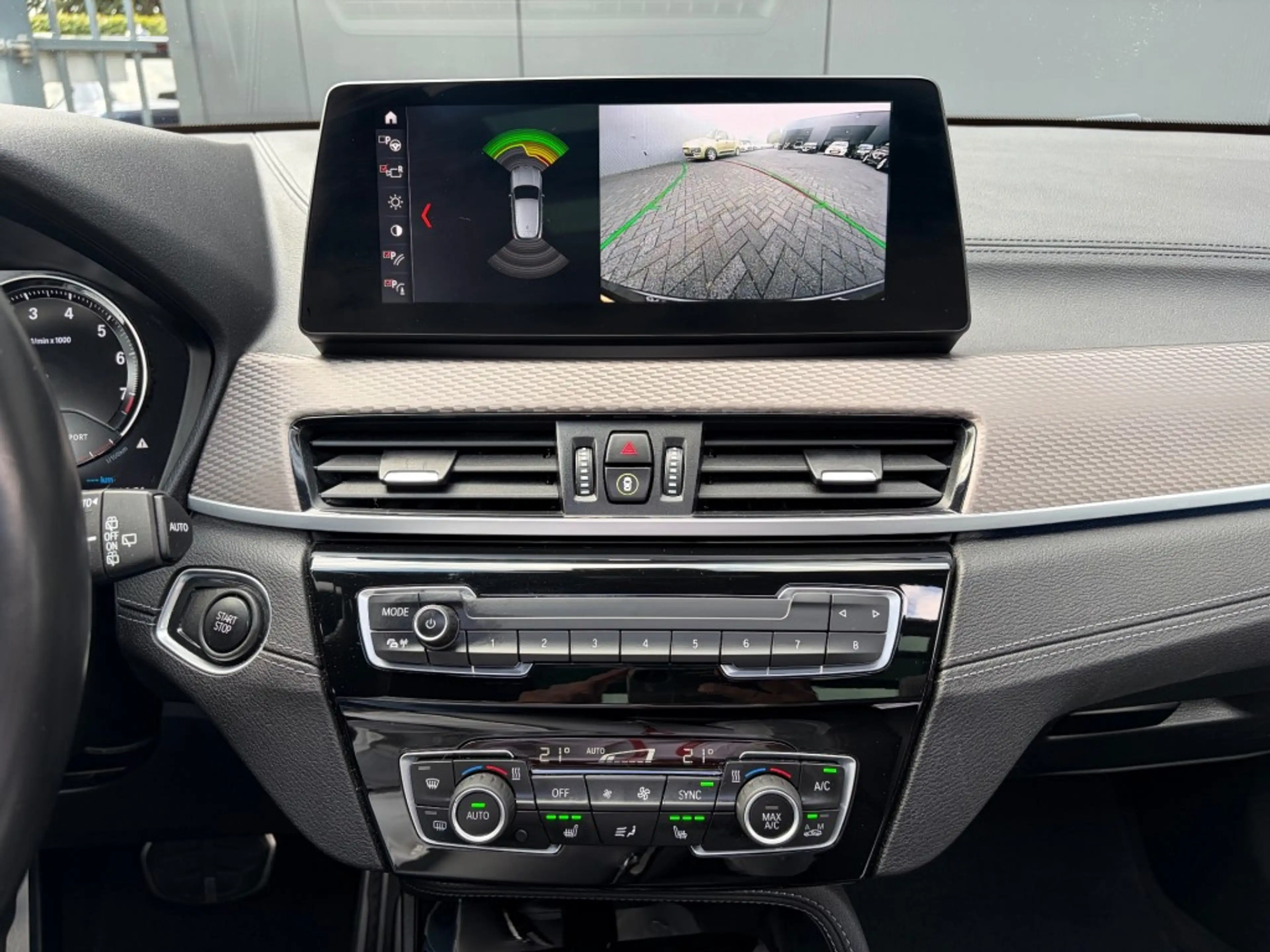 BMW X2 xDrive25e M Sport Pano ACC HUD Camera Leder E.klep — photo 9