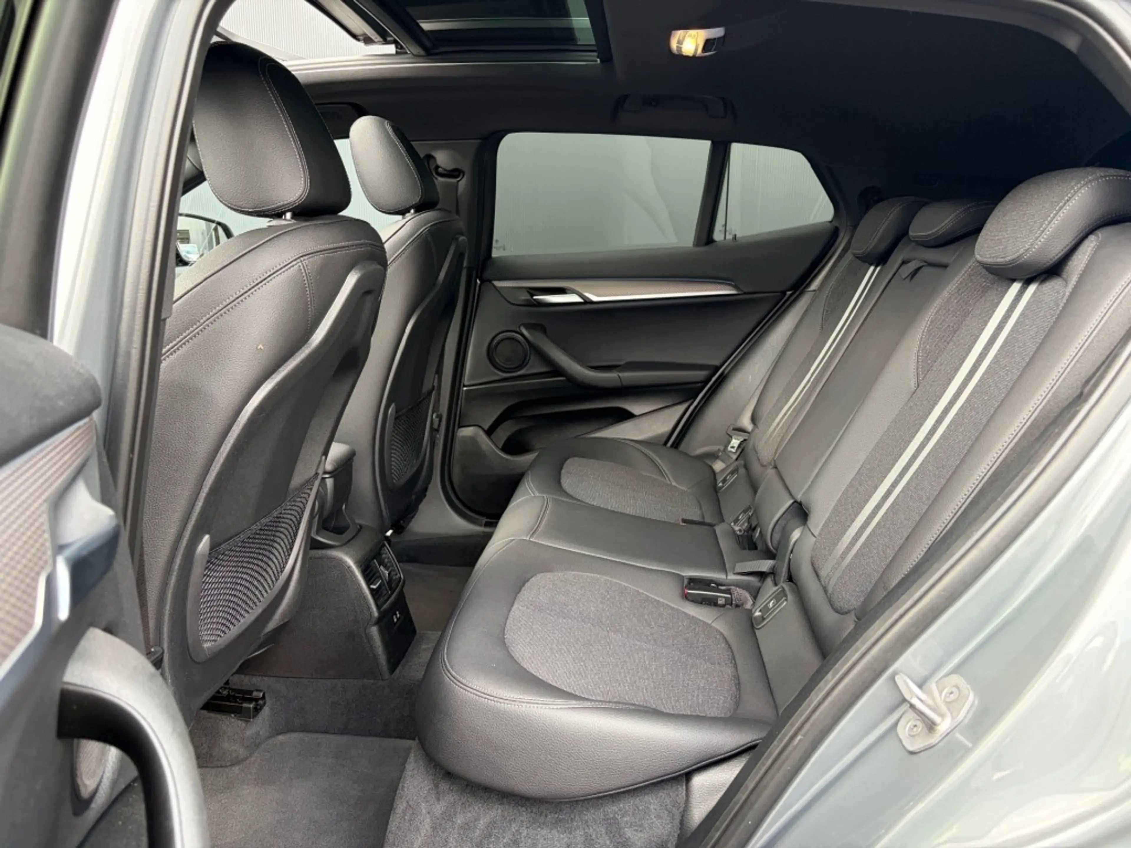 BMW X2 xDrive25e M Sport Pano ACC HUD Camera Leder E.klep — photo 19