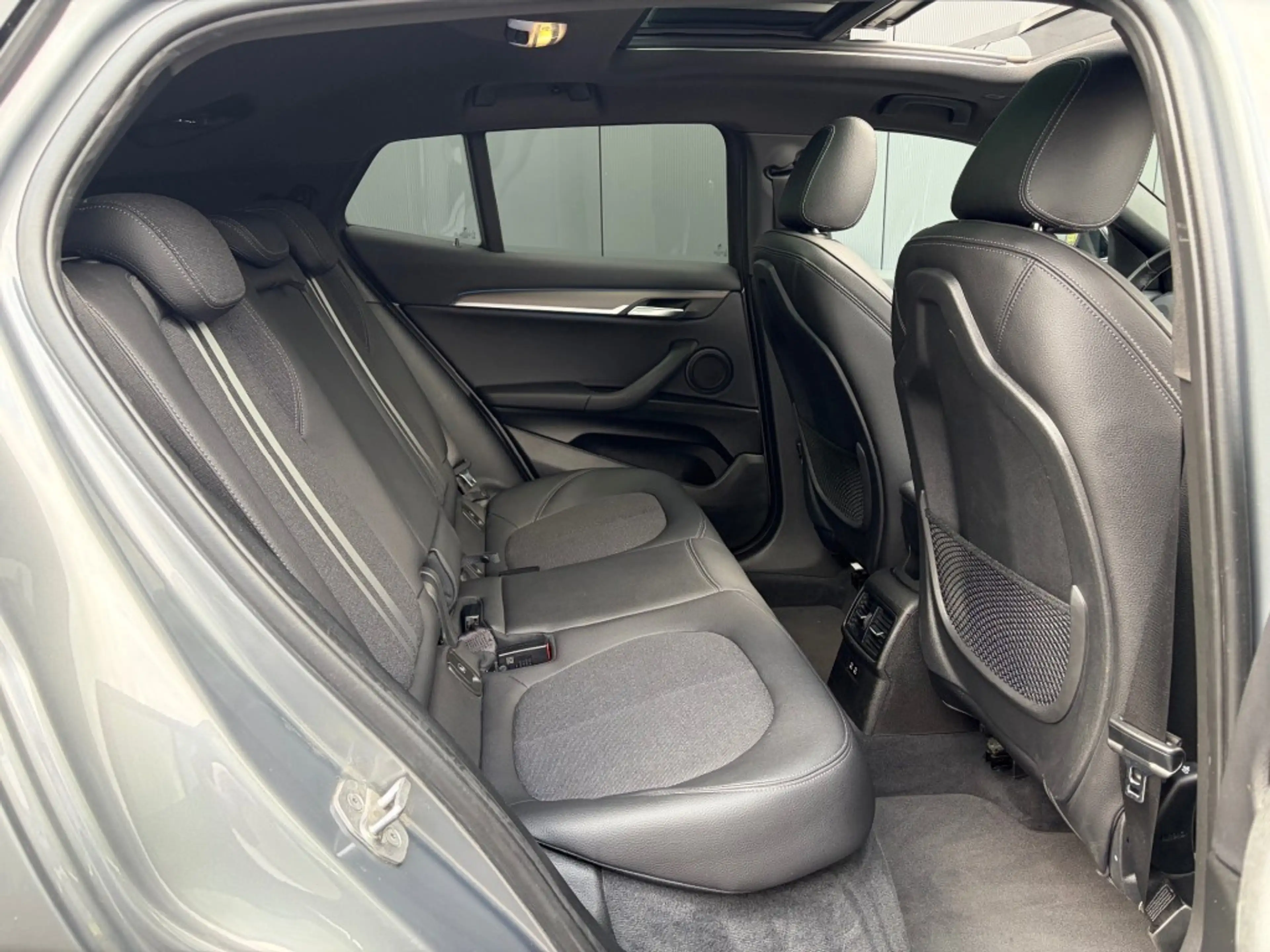 BMW X2 xDrive25e M Sport Pano ACC HUD Camera Leder E.klep — photo 4