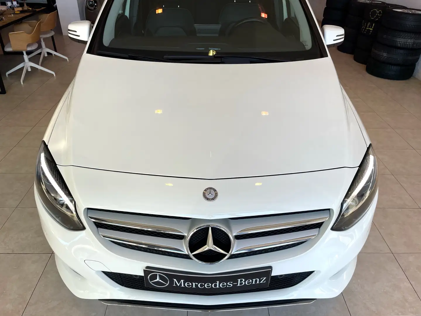 Mercedes-Benz B 200 Blanco - 2