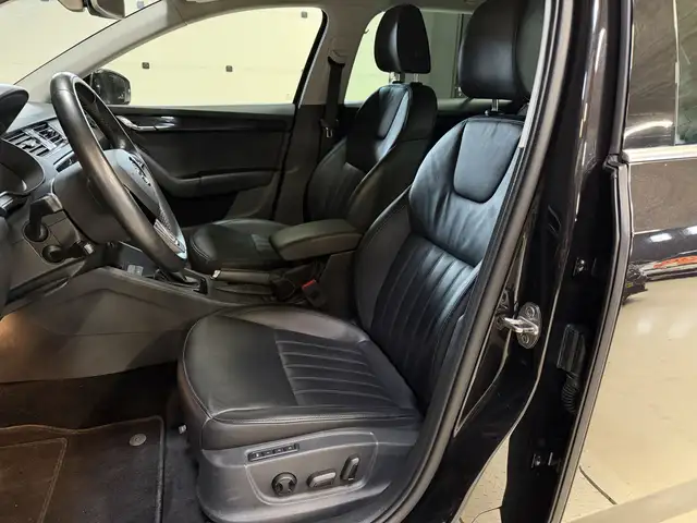 Skoda Octavia view 8