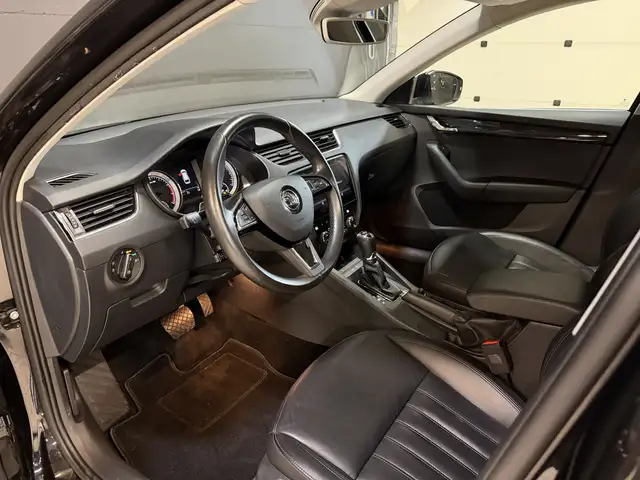 Skoda Octavia view 10