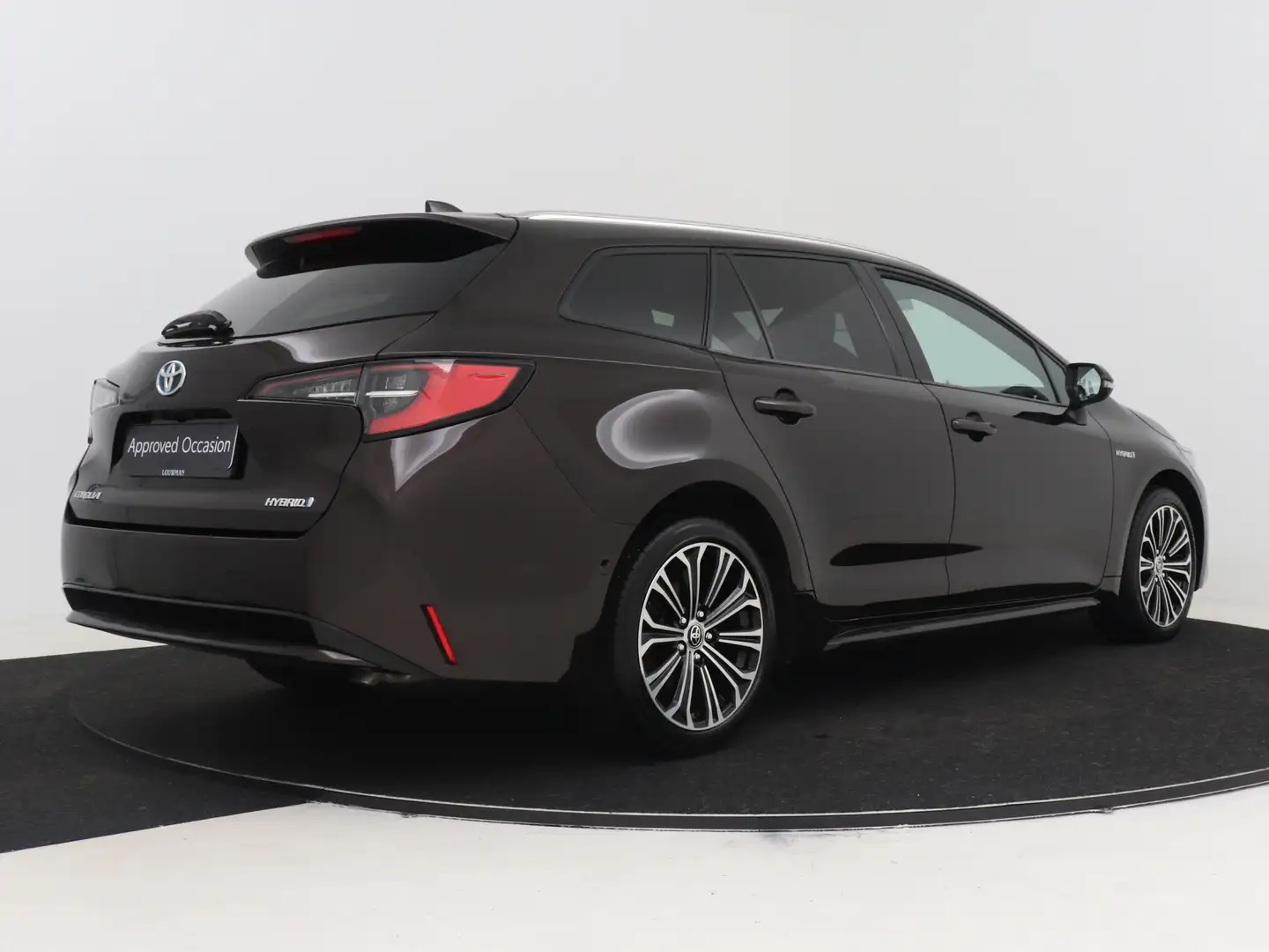 Toyota Corolla Touring Sports 1.8 Hybrid Executive Limited | Park Bruin - 2