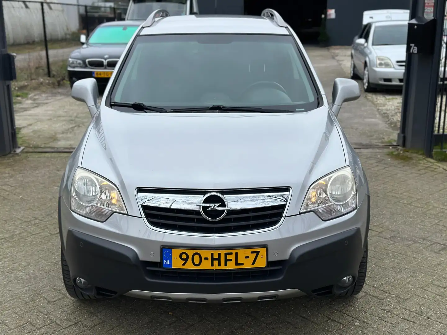 Opel Antara 2.4-16V Temptation 4x4 APK NAP Nette Staat Grijs - 2