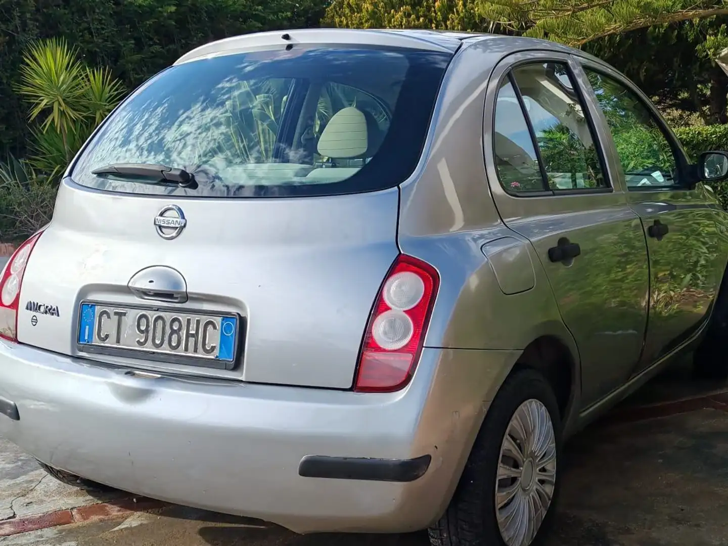 Nissan Micra 1000 cc, 5 porte Argento - 2