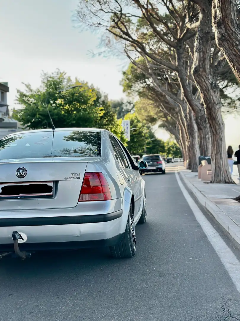 Volkswagen Bora 1,9 Austria Line TDI 4motion - 2