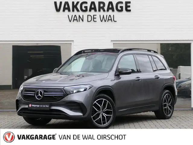 Mercedes-Benz EQB 300 4MATIC AMG Line 7p. 67 kWh | Panoramadak | Full LE