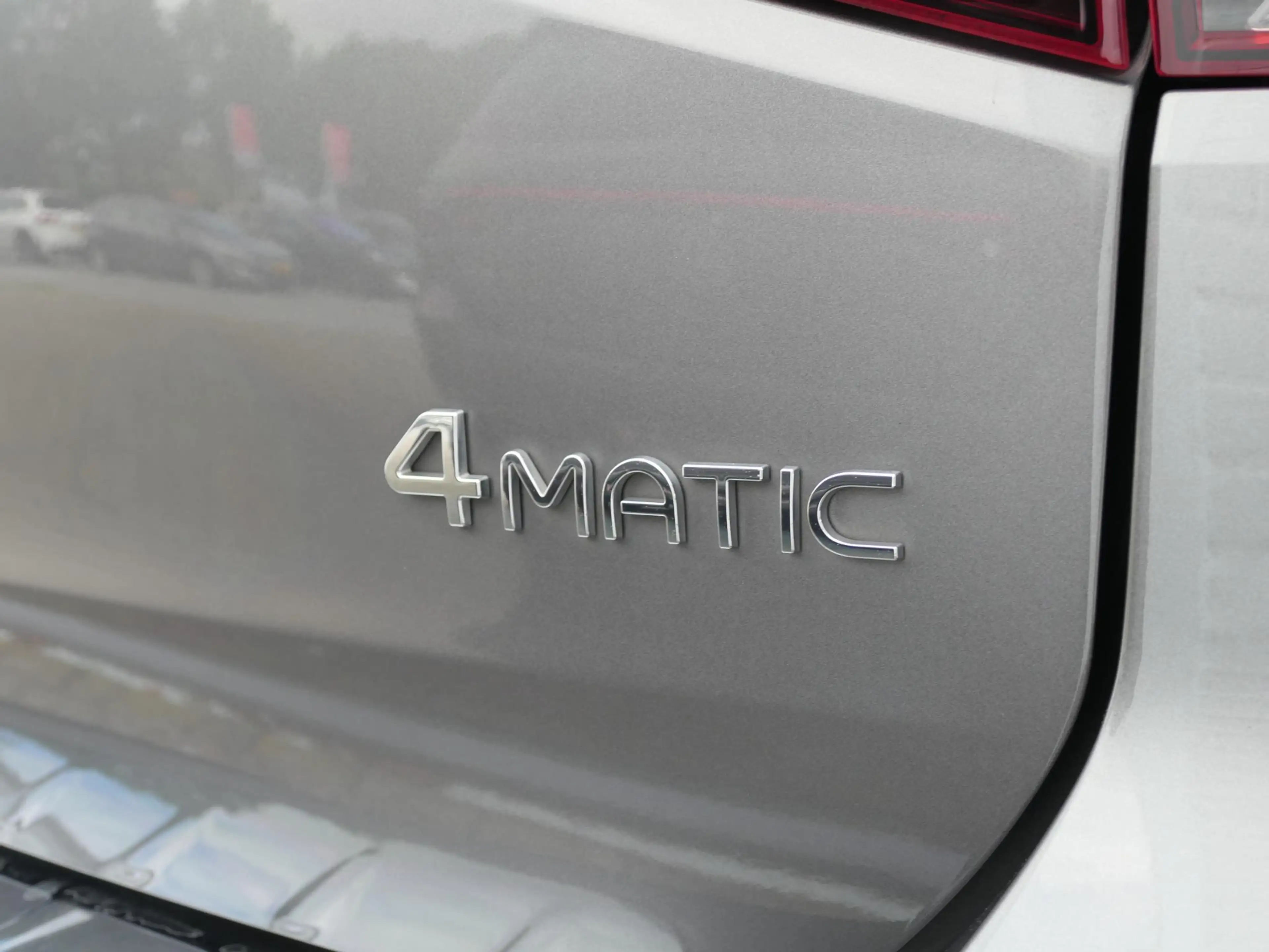 Mercedes-Benz EQB 300 4MATIC AMG Line 7p. 67 kWh | Panoramadak | Full LE — photo 11