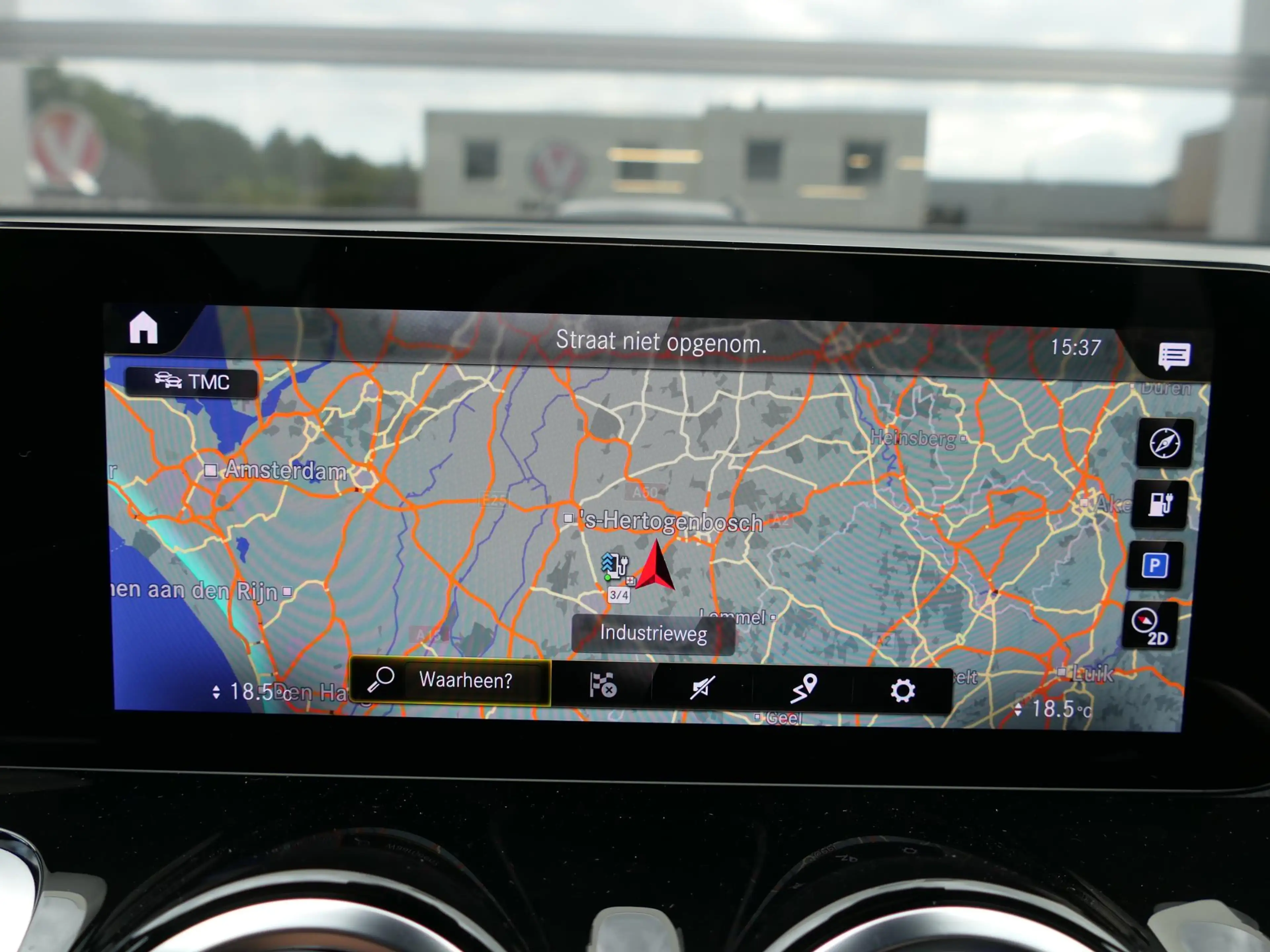 Mercedes-Benz EQB 300 4MATIC AMG Line 7p. 67 kWh | Panoramadak | Full LE — photo 36