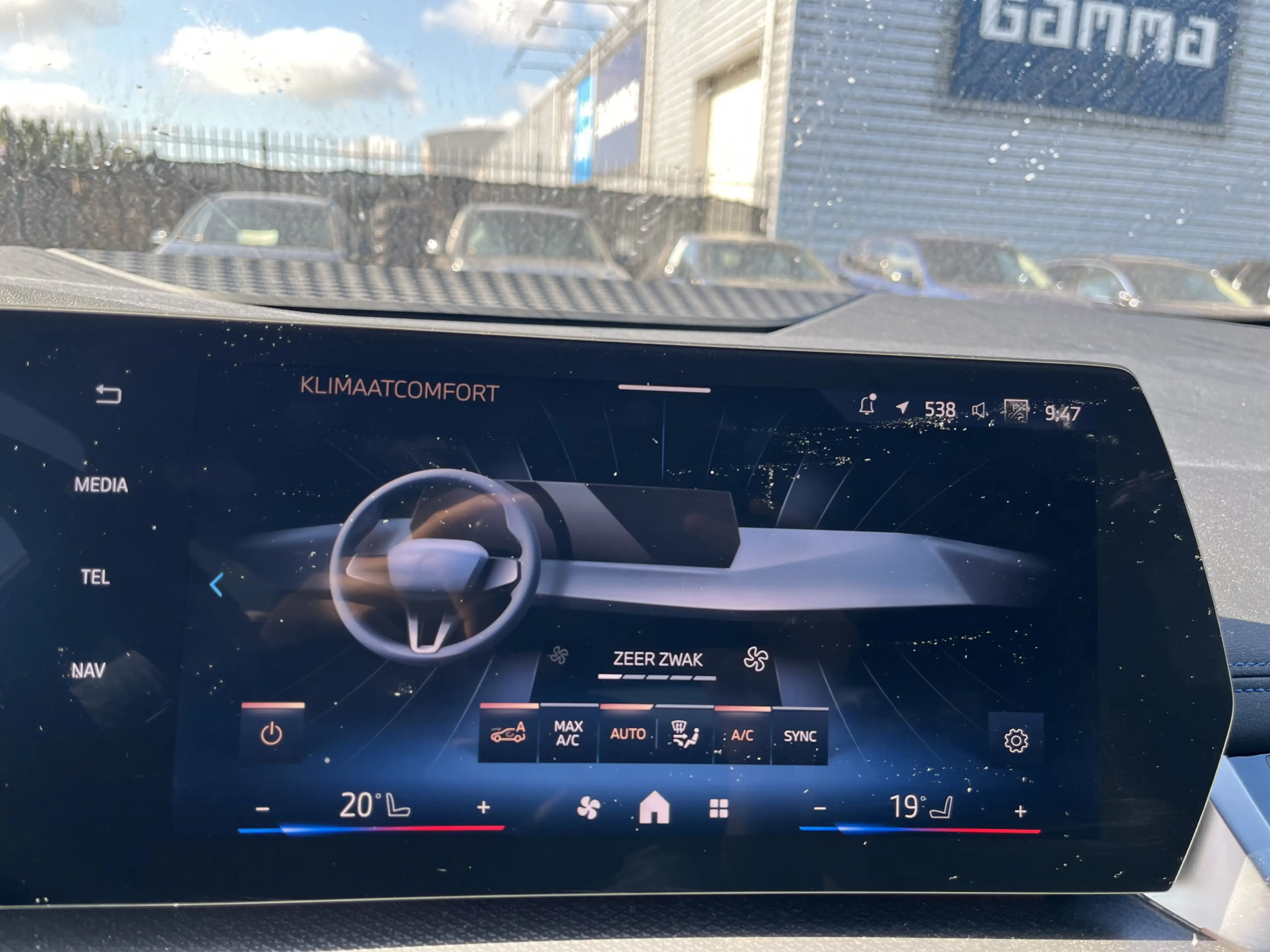 BMW 225 2-serie Active Tourer 225e xDrive M-Sport | Panora — photo 13