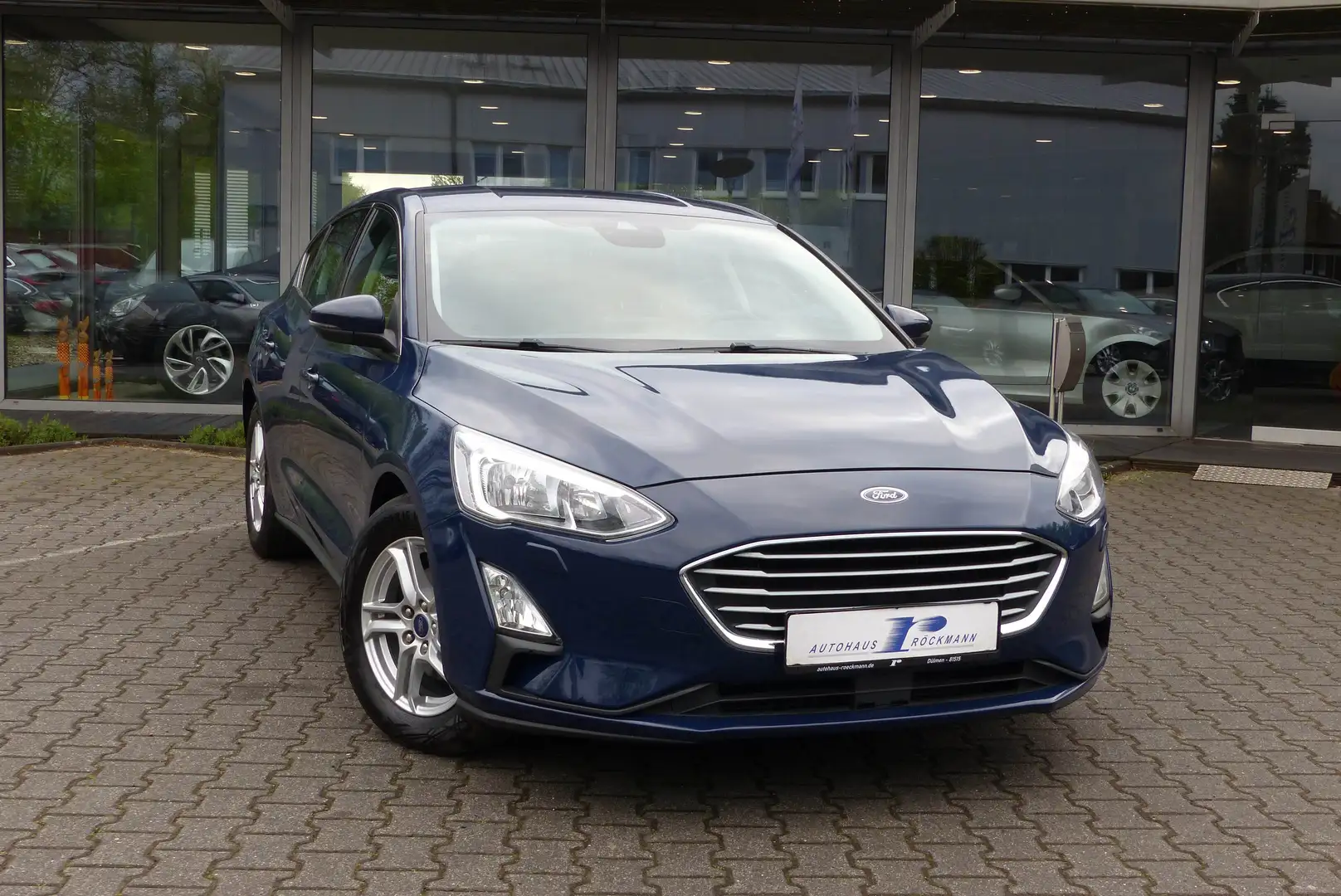 Ford Focus Lim. Ecoboost 100 AHK App Alu SHZ Bleu - 1
