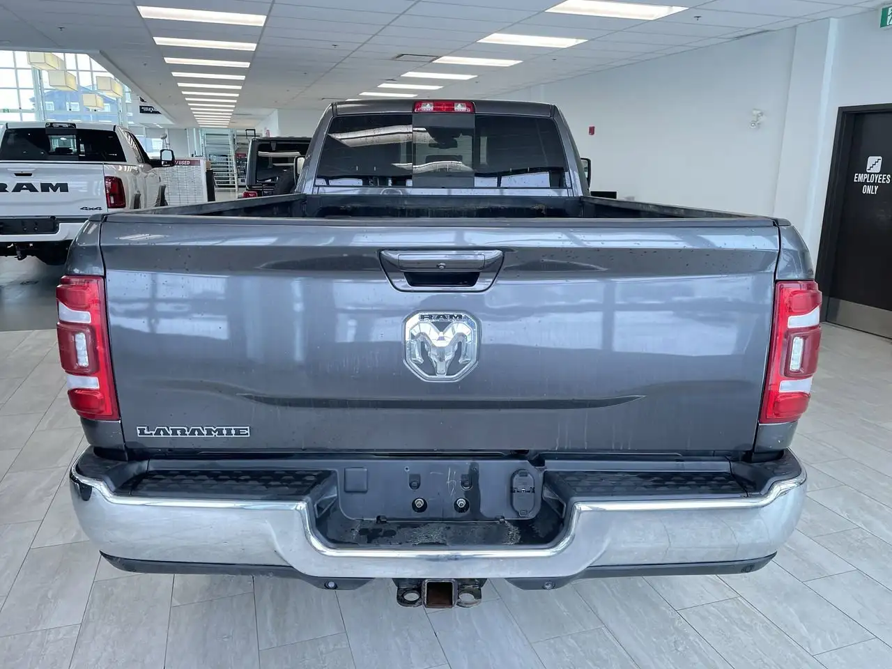 RAM 3500 photo RAM 3500