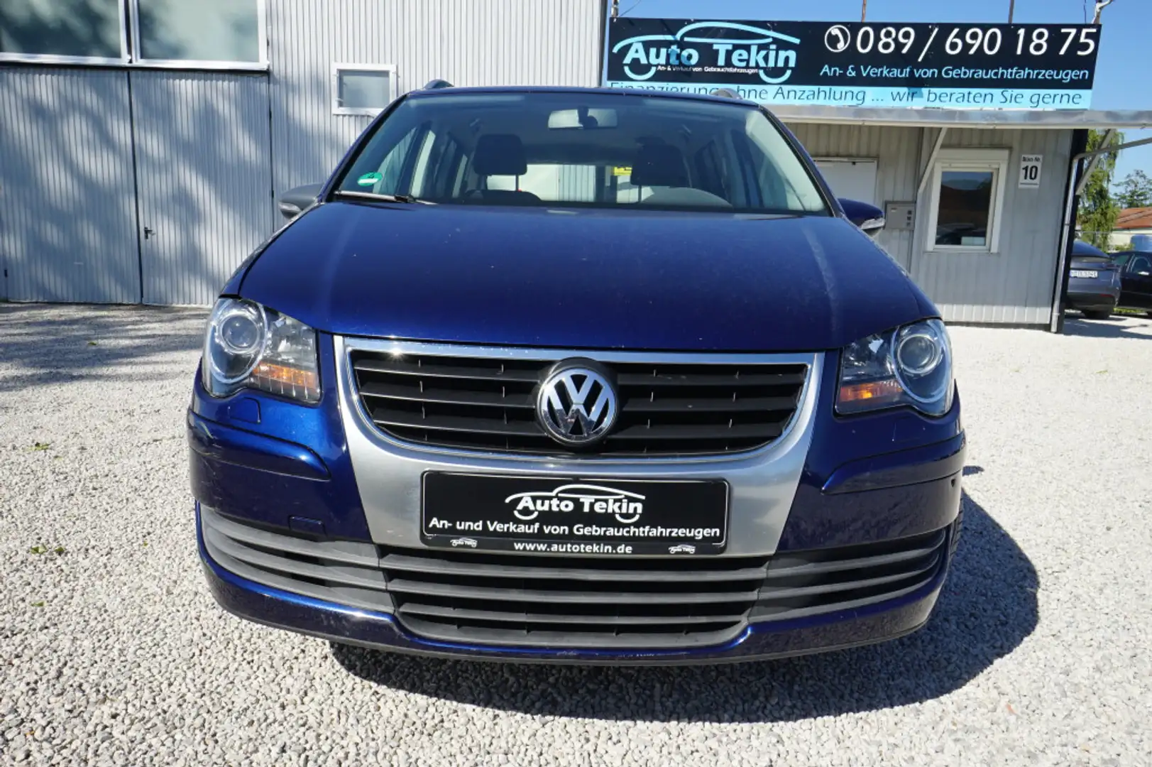 Volkswagen Touran 1.6 Freestyle |7-Sitzer| |Navi| |Tempom.| Bleu - 1